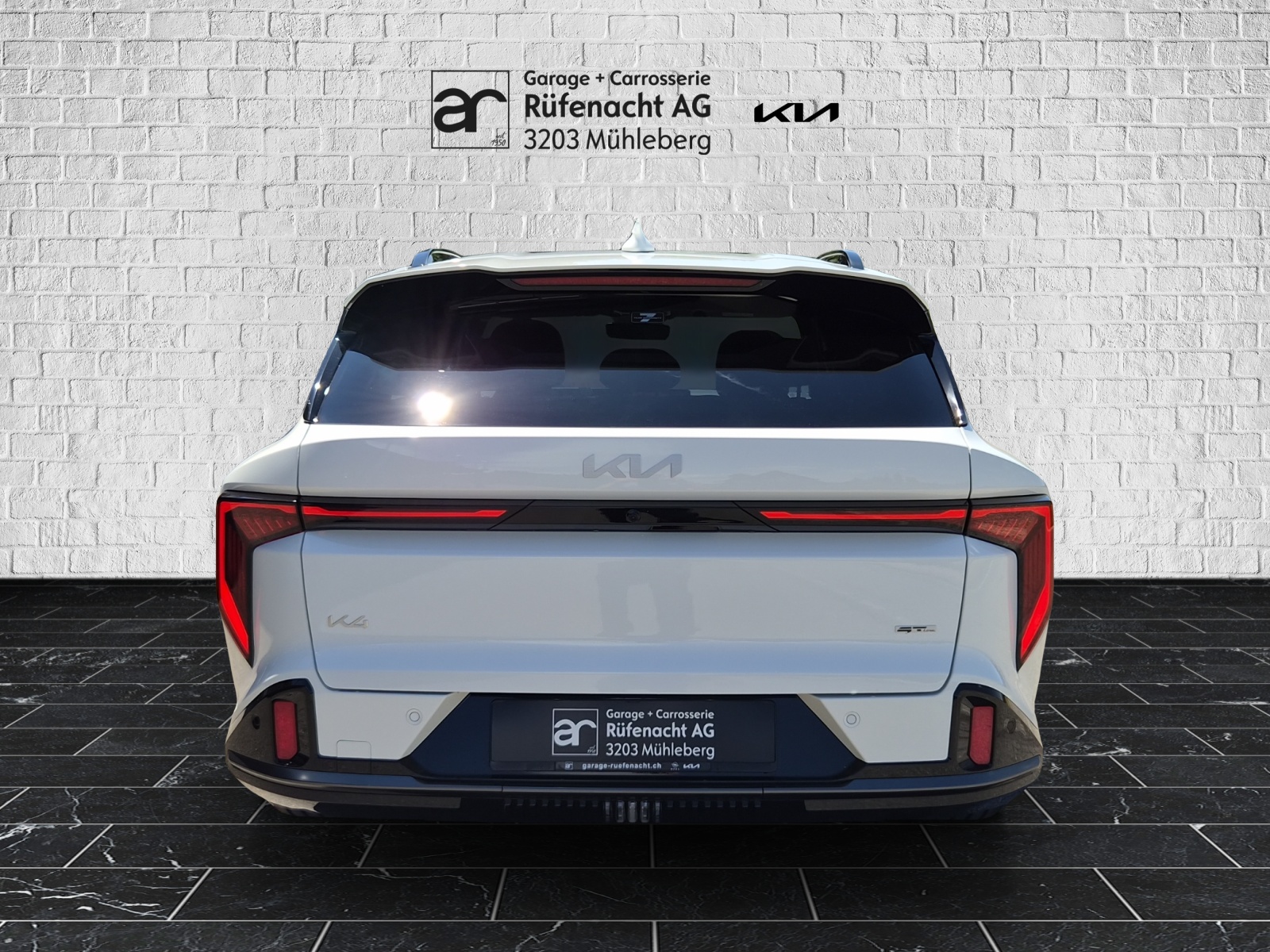 KIA K4 SW 1.6 T-GDi GT-Line-showroom-element-3