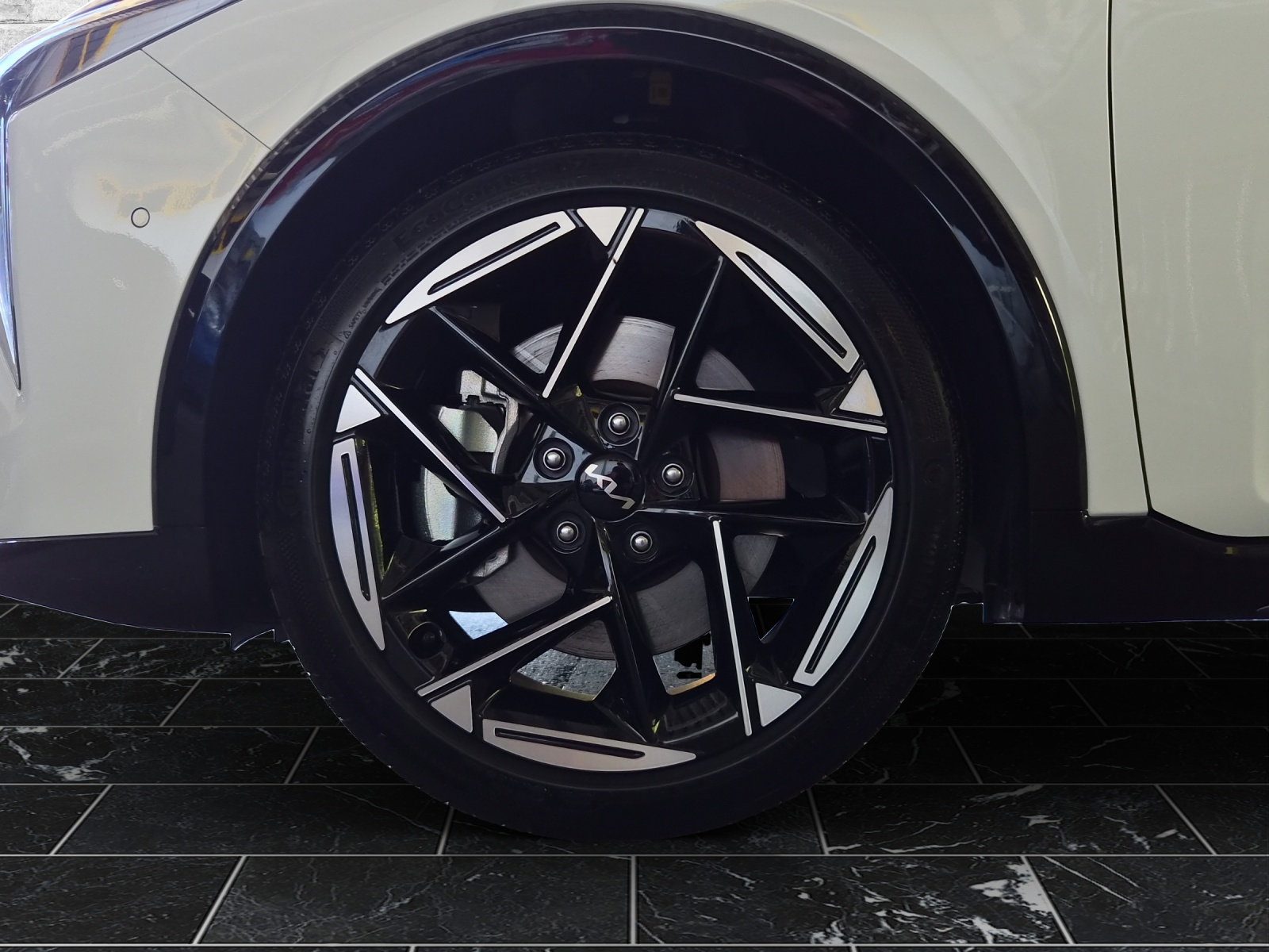KIA K4 SW 1.6 T-GDi GT-Line-image-10