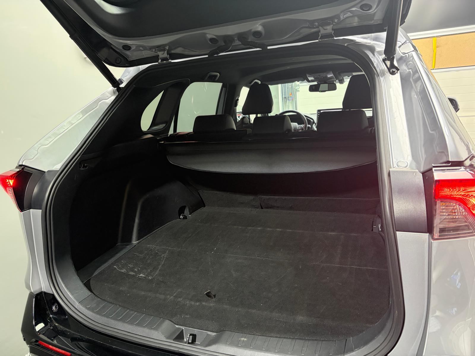 SUZUKI Across 2.5 Plug-in-Hybrid Compact Top E-CVT-image-26