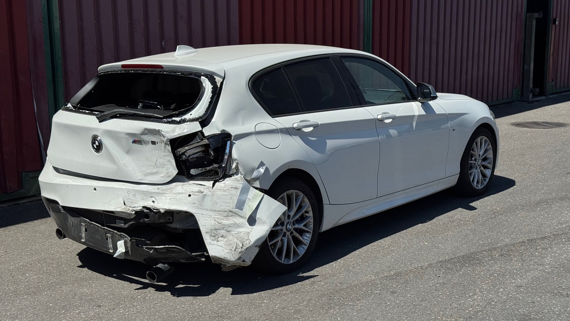 BMW M135i xDrive Steptronic-image-3