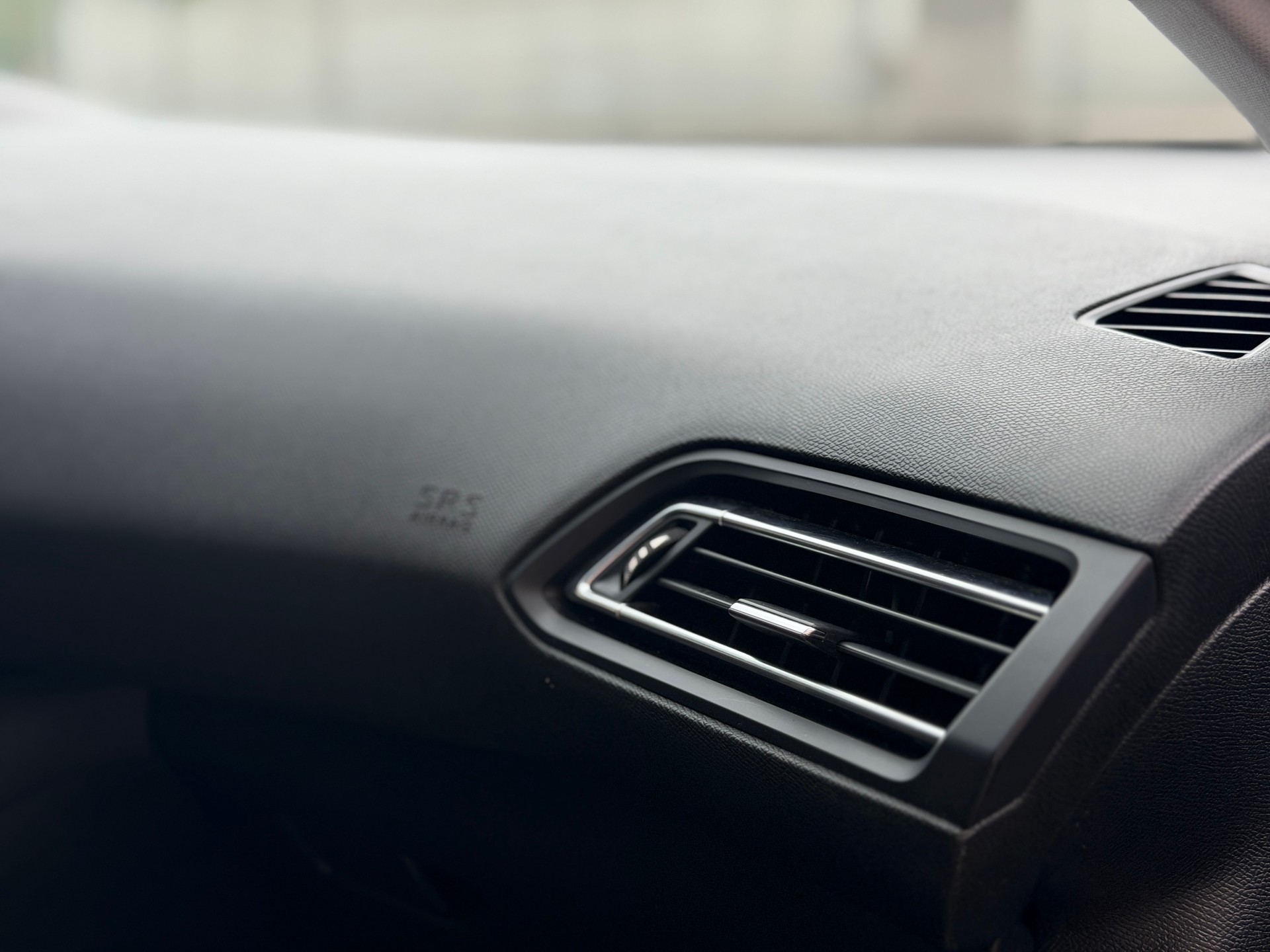 PEUGEOT 308 2.0 BlueHDI Active Automatic-image-24