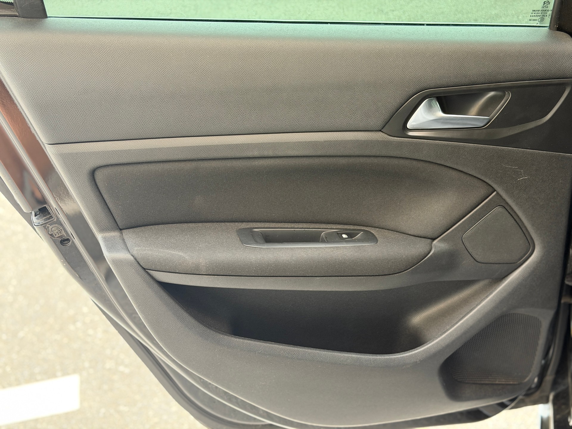 PEUGEOT 308 2.0 BlueHDI Active Automatic-image-19
