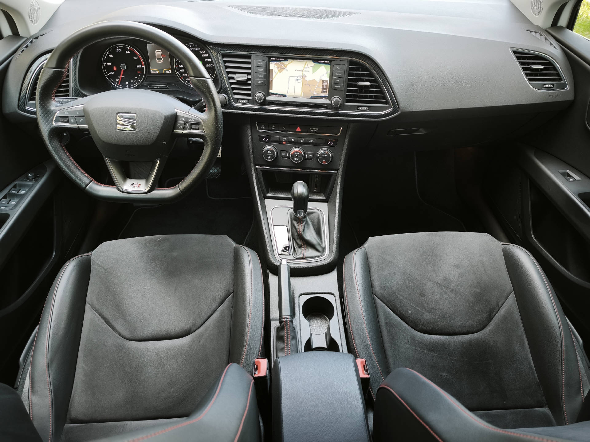 SEAT Leon 1.4 TSI 150 ACT FR DSG-image-7
