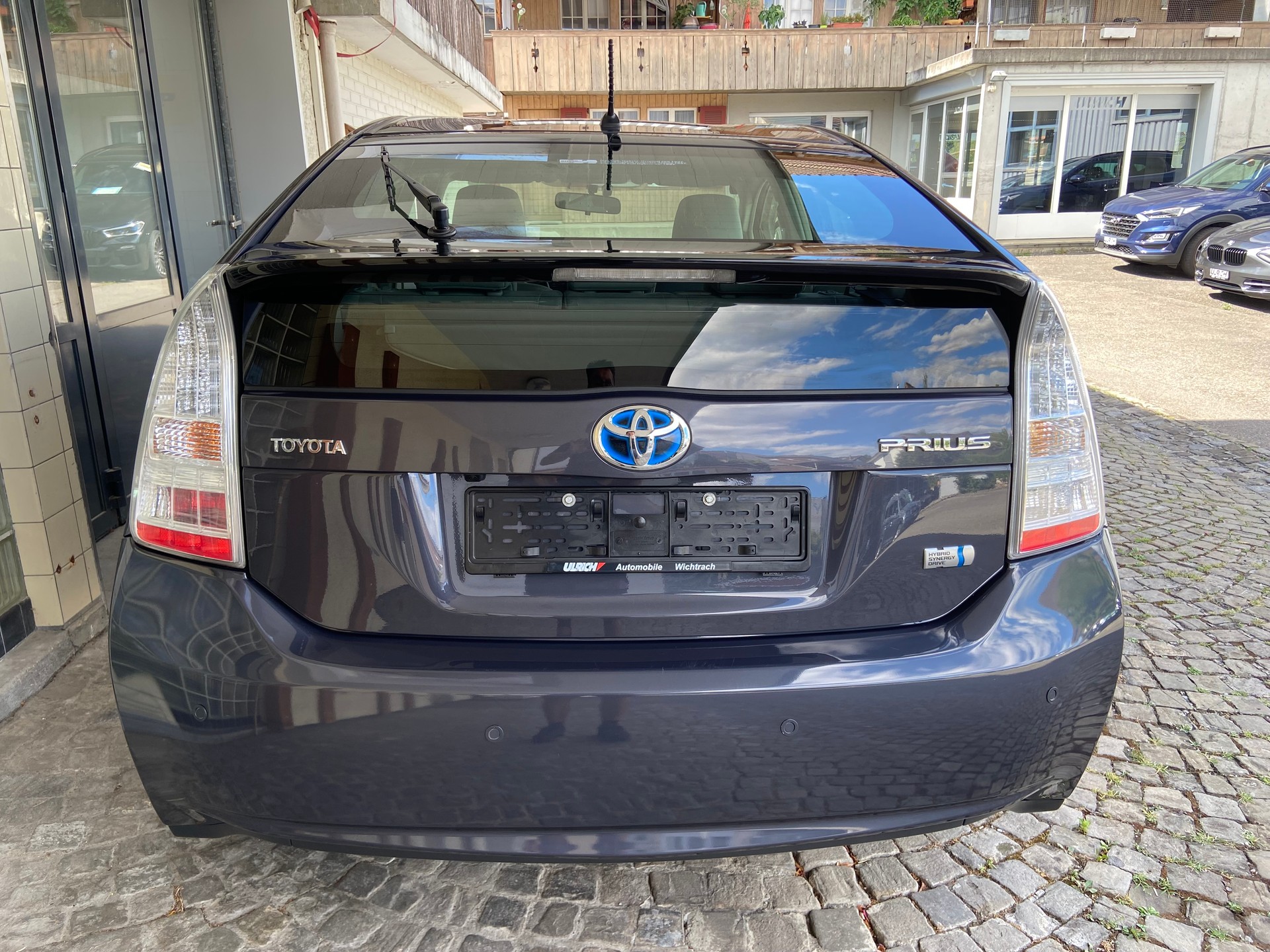 TOYOTA Prius 1.8 16V HSD Sol-image-6