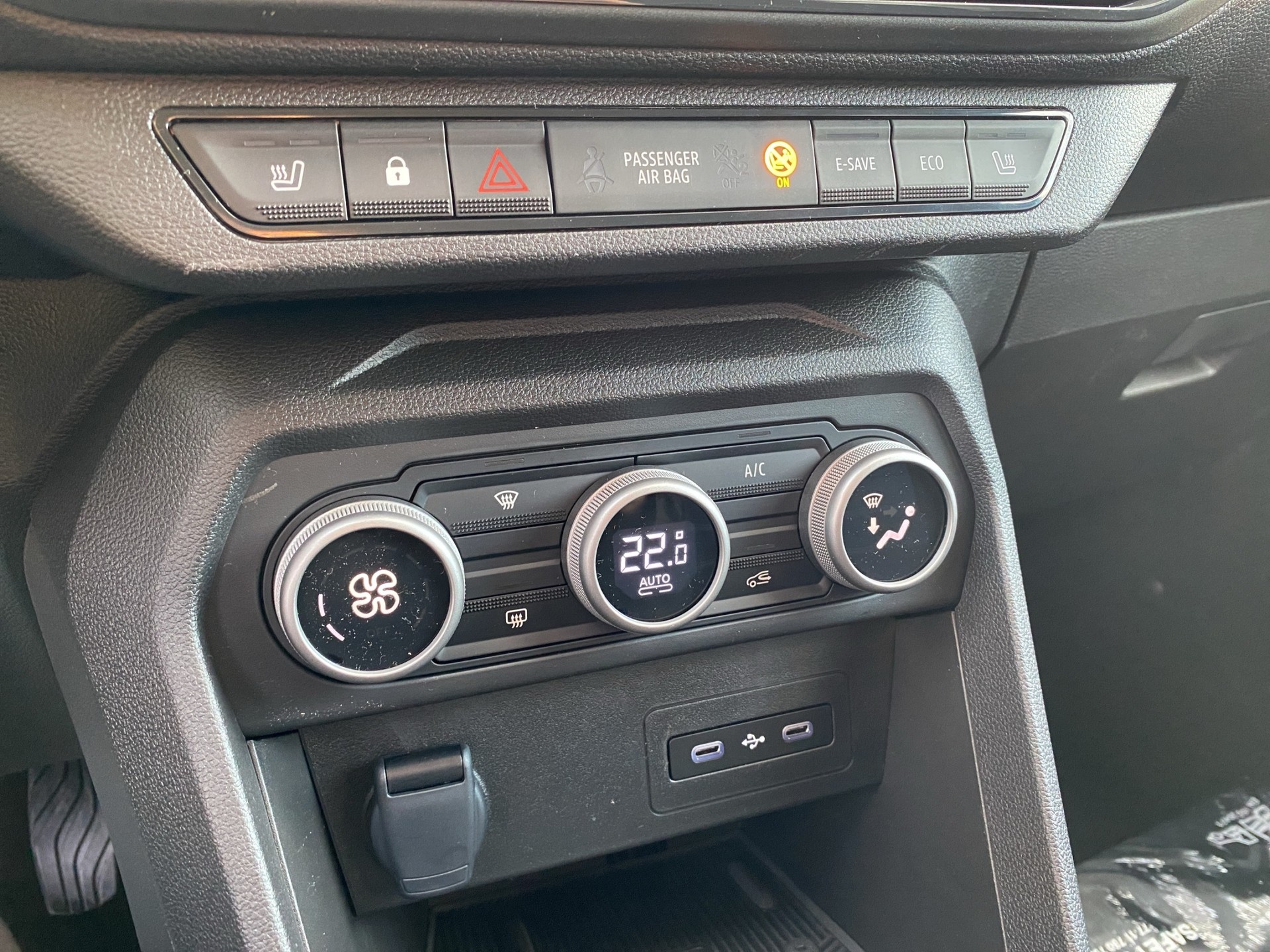 DACIA Jogger HEV 155 Journey-image-11