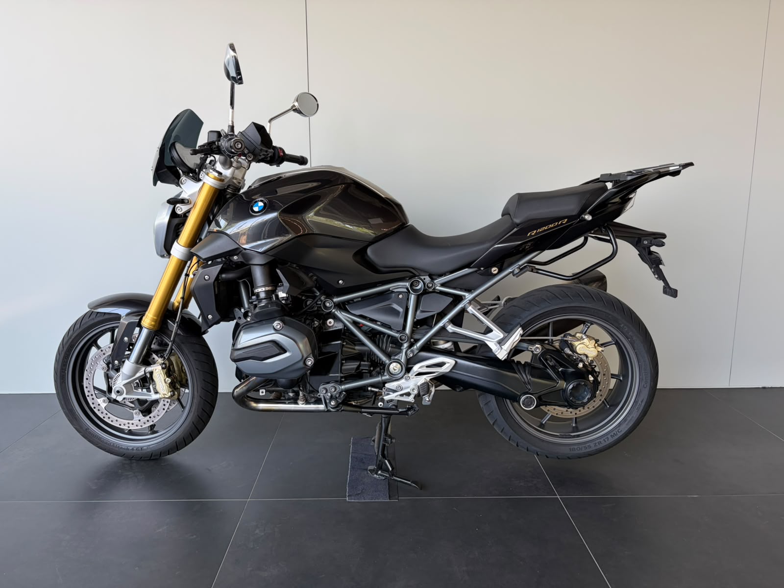 BMW R 1200 R ABS-showroom-element-1
