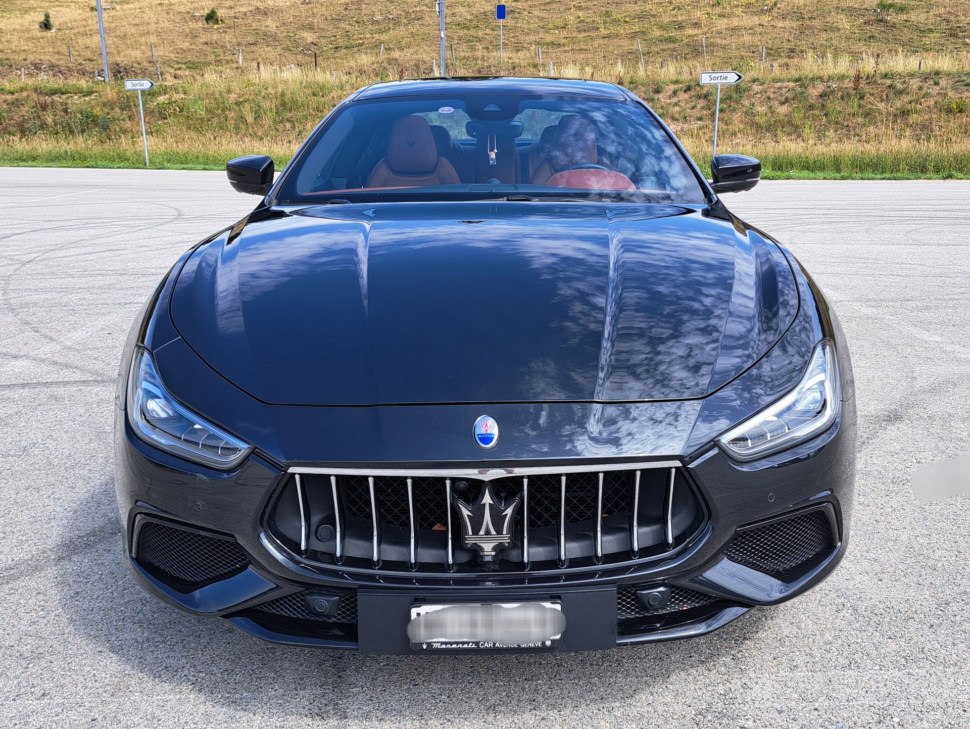 MASERATI 3.0 V6 S GranSport Q4-image-3