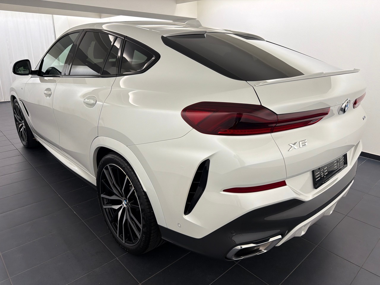 BMW X6 xDrive 48V 40d M Sport-image-1