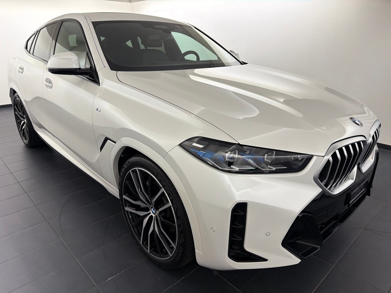 BMW X6 xDrive 48V 40d M Sport-image-3