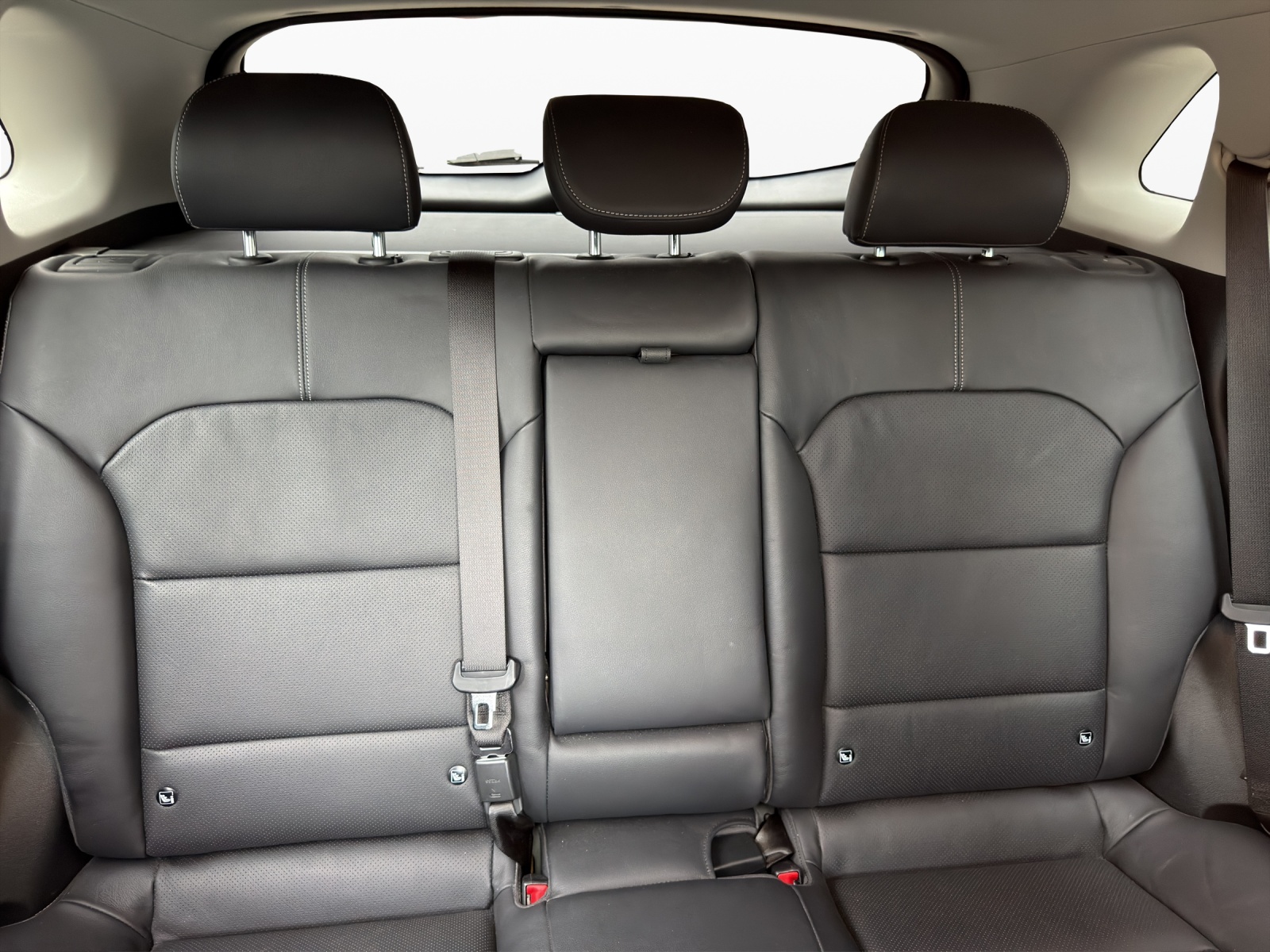 KIA Niro 1.6GDi Hybrid Style DCT-image-17