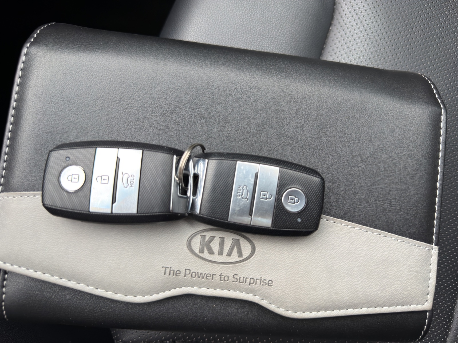 KIA Niro 1.6GDi Hybrid Style DCT-image-25
