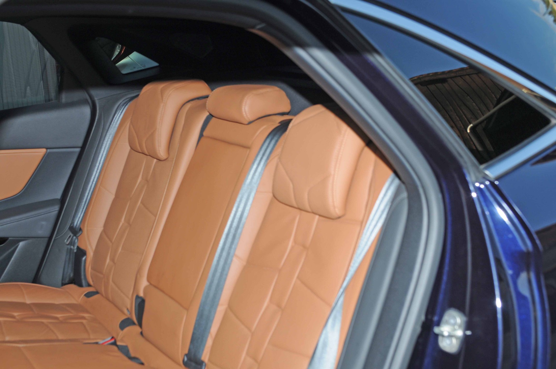 DS AUTOMOBILES DS 7 Crossback E-Tense 300 OPERA-image-23