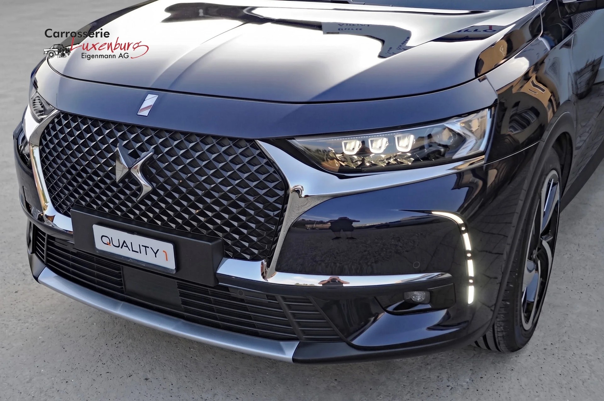 DS AUTOMOBILES DS 7 Crossback E-Tense 300 OPERA-image-2