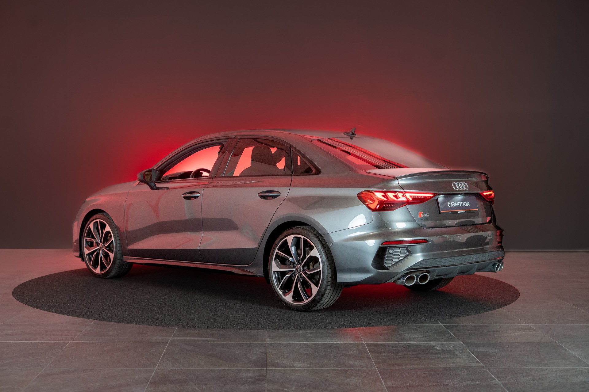 AUDI S3 Limousine 2.0 TFSI quattro S-Tronic / / Virtual Cockpit / Abstand-tempomat / Sitzheizung-image-7
