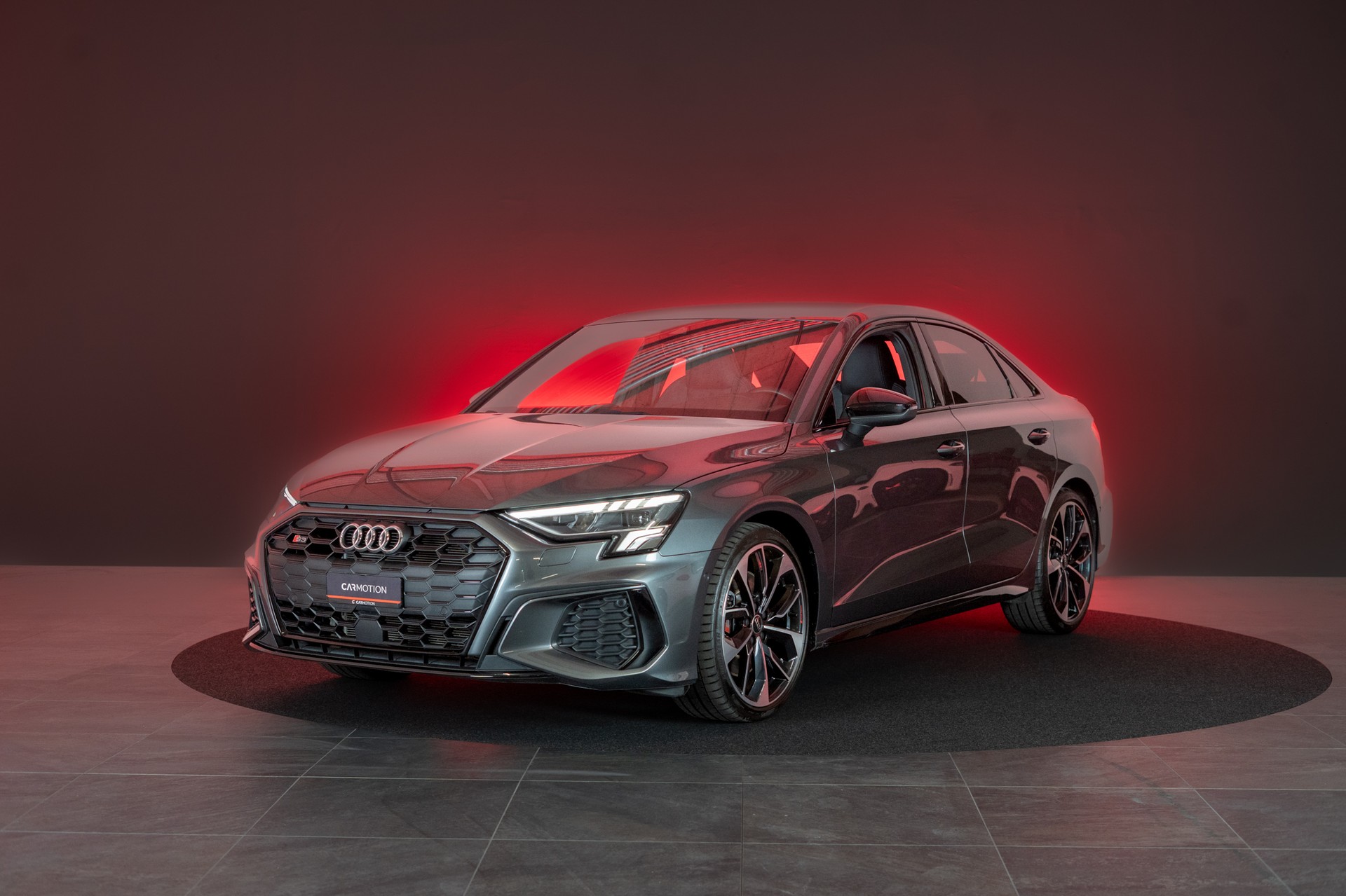 AUDI S3 Limousine 2.0 TFSI quattro S-Tronic / / Virtual Cockpit / Abstand-tempomat / Sitzheizung-image-0