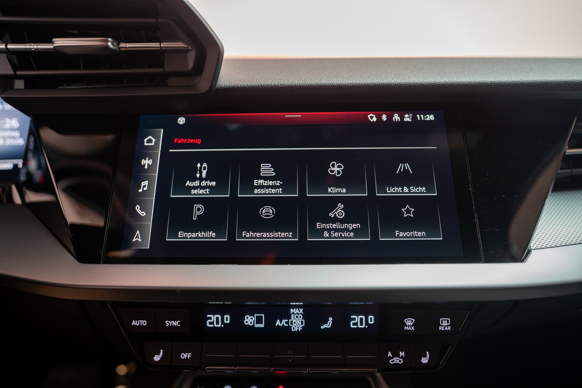 AUDI S3 Limousine 2.0 TFSI quattro S-Tronic / / Virtual Cockpit / Abstand-tempomat / Sitzheizung-image-24