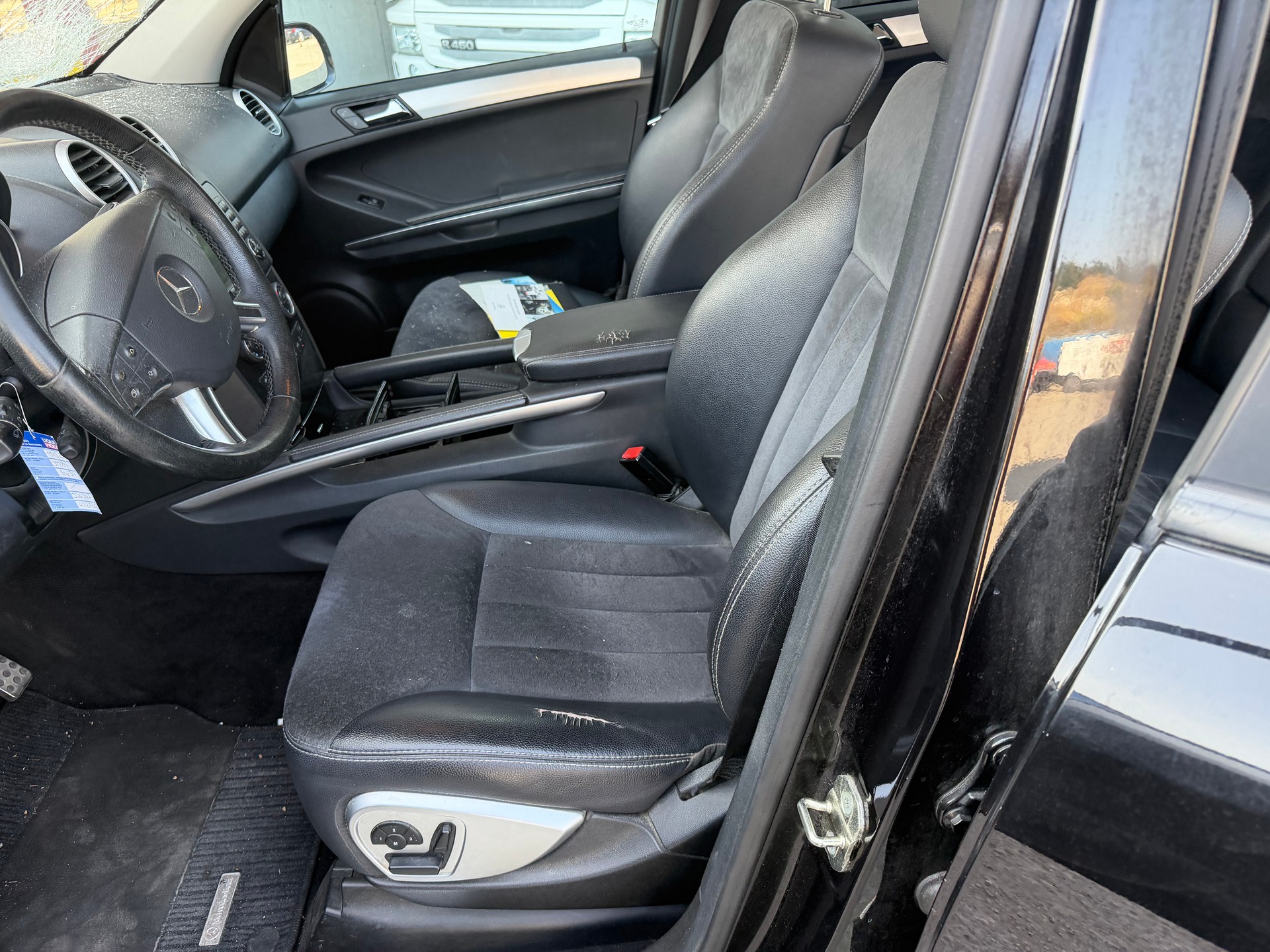 MERCEDES-BENZ ML 320 CDI 4Matic 7G-Tronic-image-7