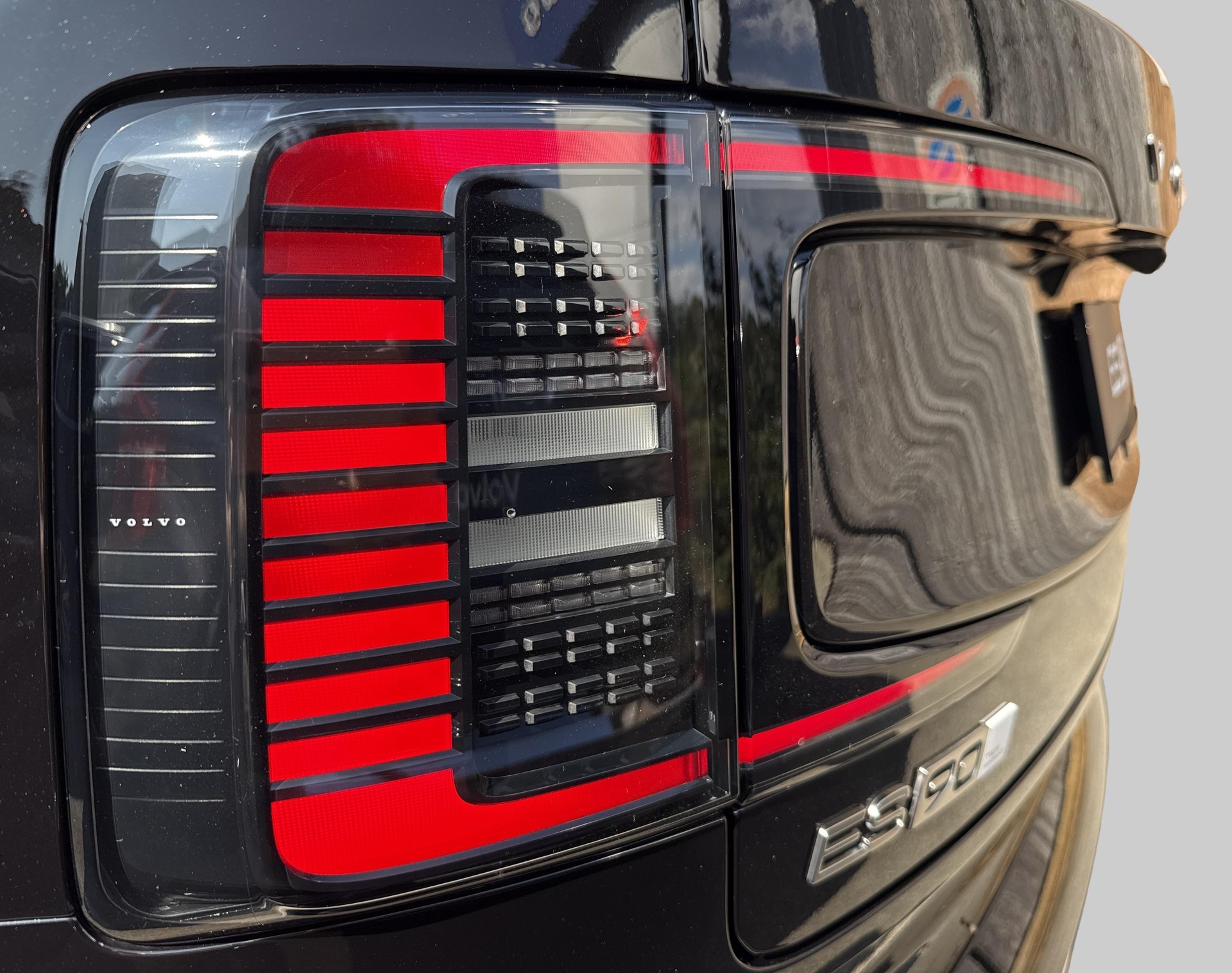 VOLVO ES90 Twin Performance Ultra AW-image-19