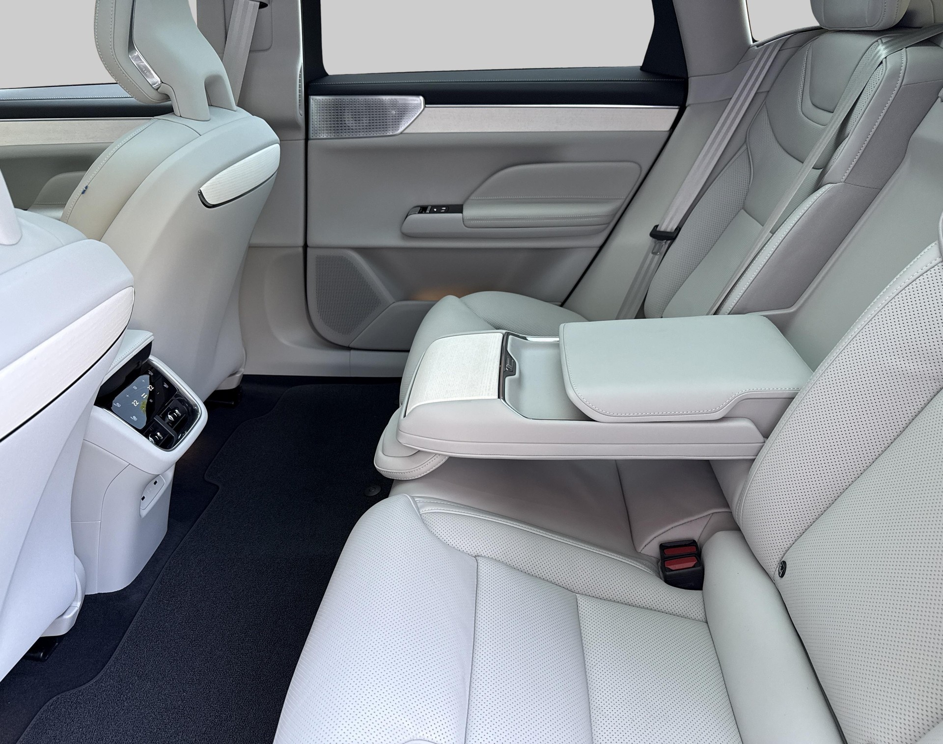 VOLVO ES90 Twin Performance Ultra AW-image-20