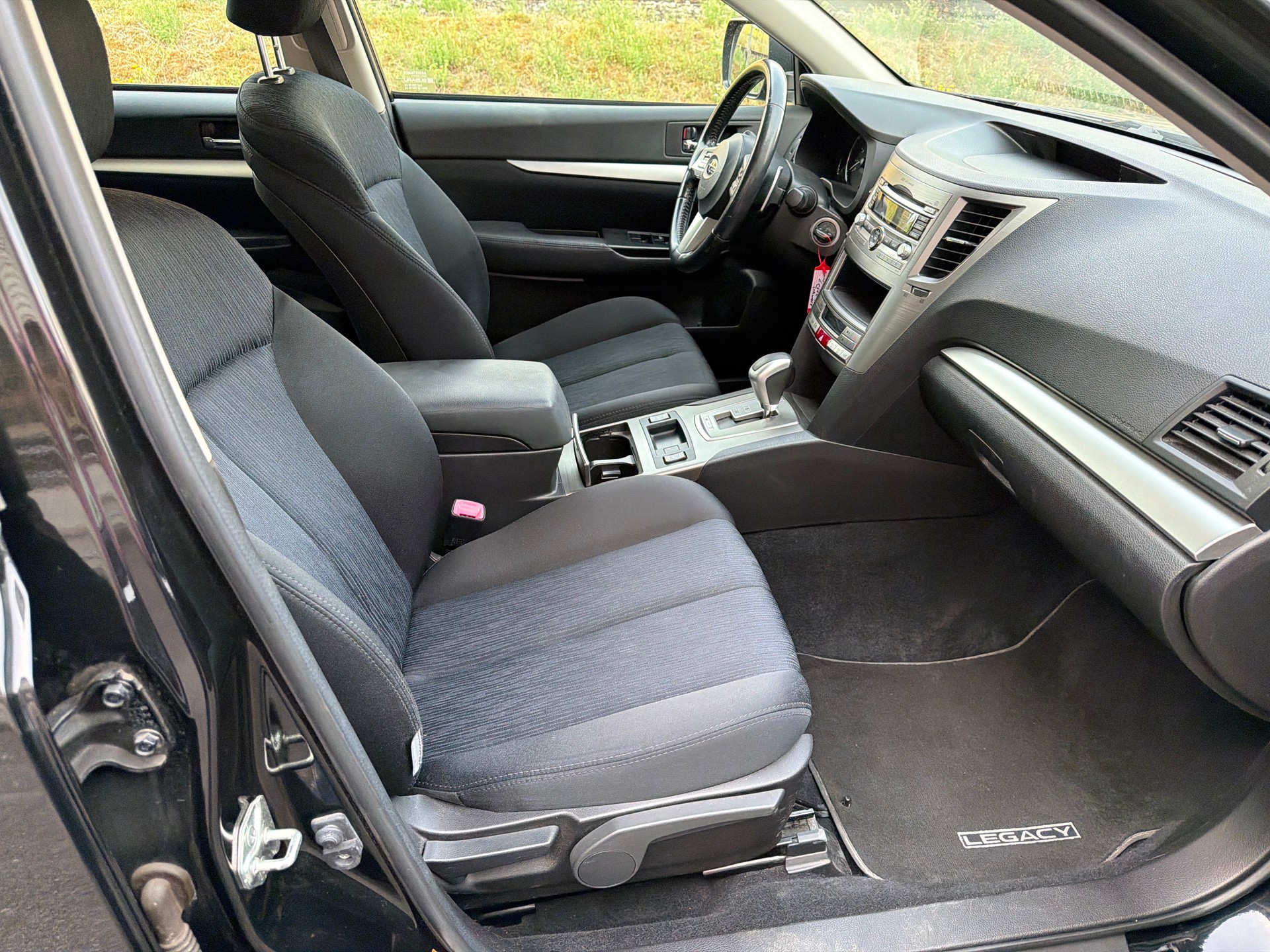 SUBARU Legacy 2.0i Swiss AWD Lineartronic-image-8
