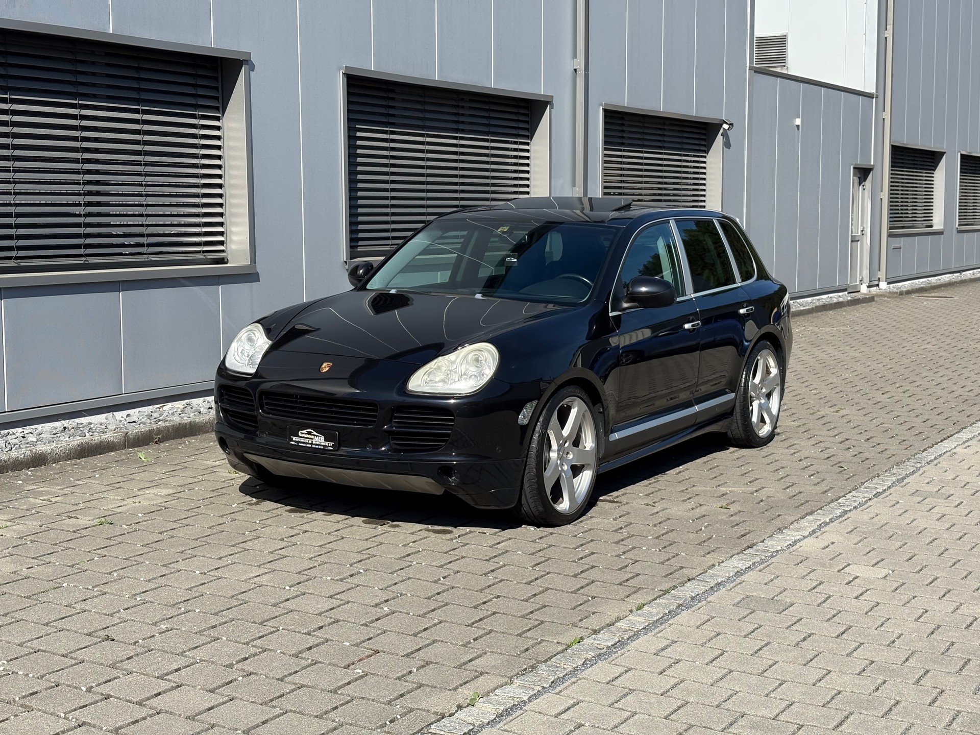 PORSCHE Cayenne S-image-0