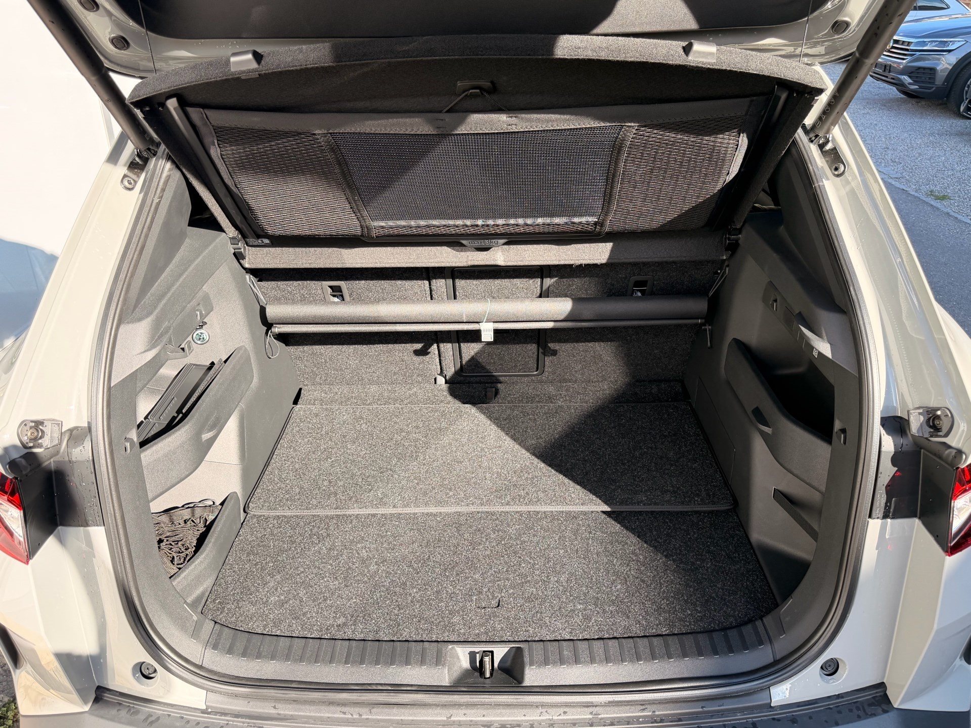 SKODA Elroq RS Lounge *** 4 JAHRE SKODA WERKSGARANTIE ***-image-29