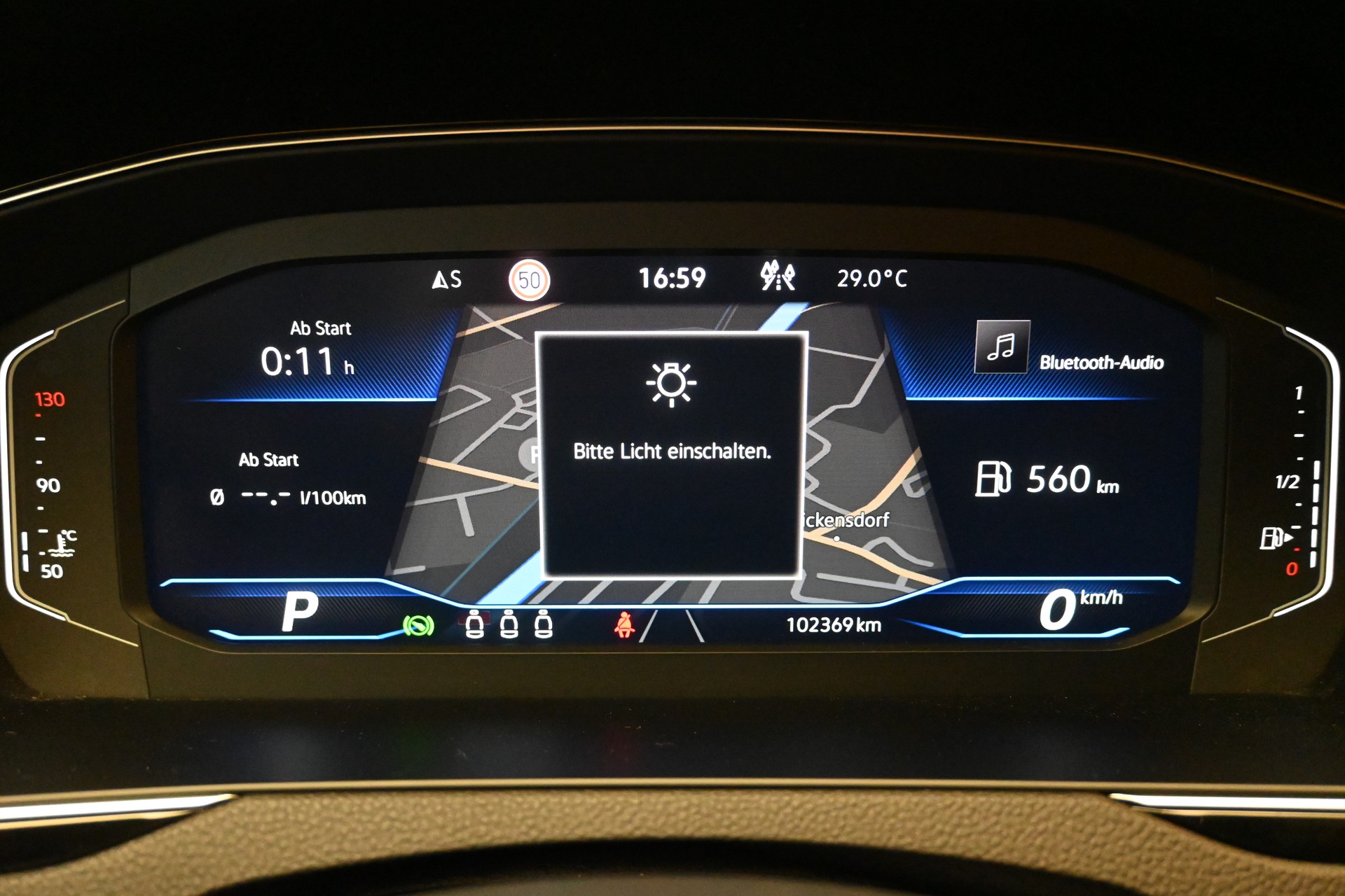VW Passat 2.0 TDI BMT R-Line 4Motion DSG-image-10