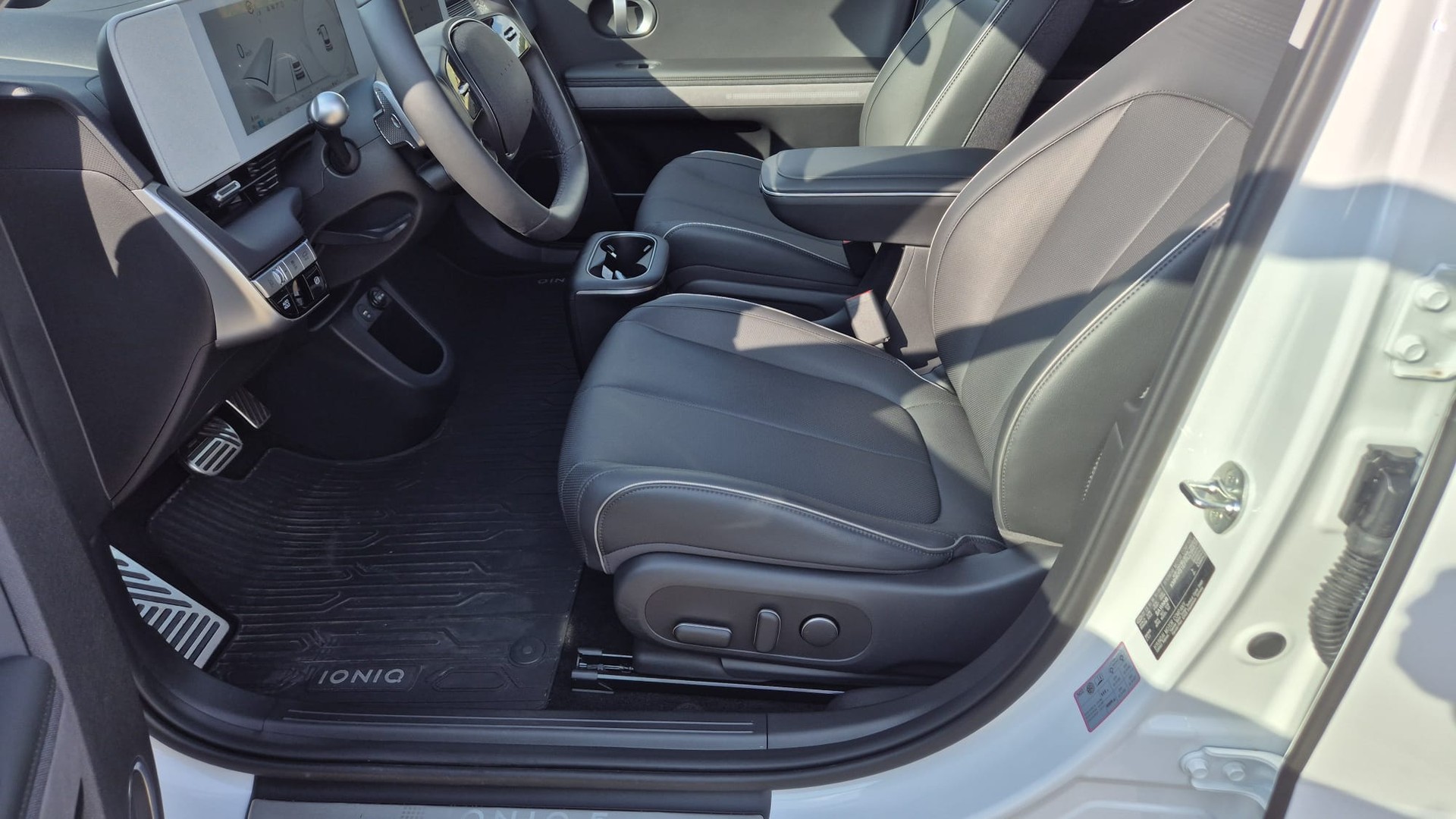 HYUNDAI Ioniq 5 77kWh Amplia 2WD-image-13