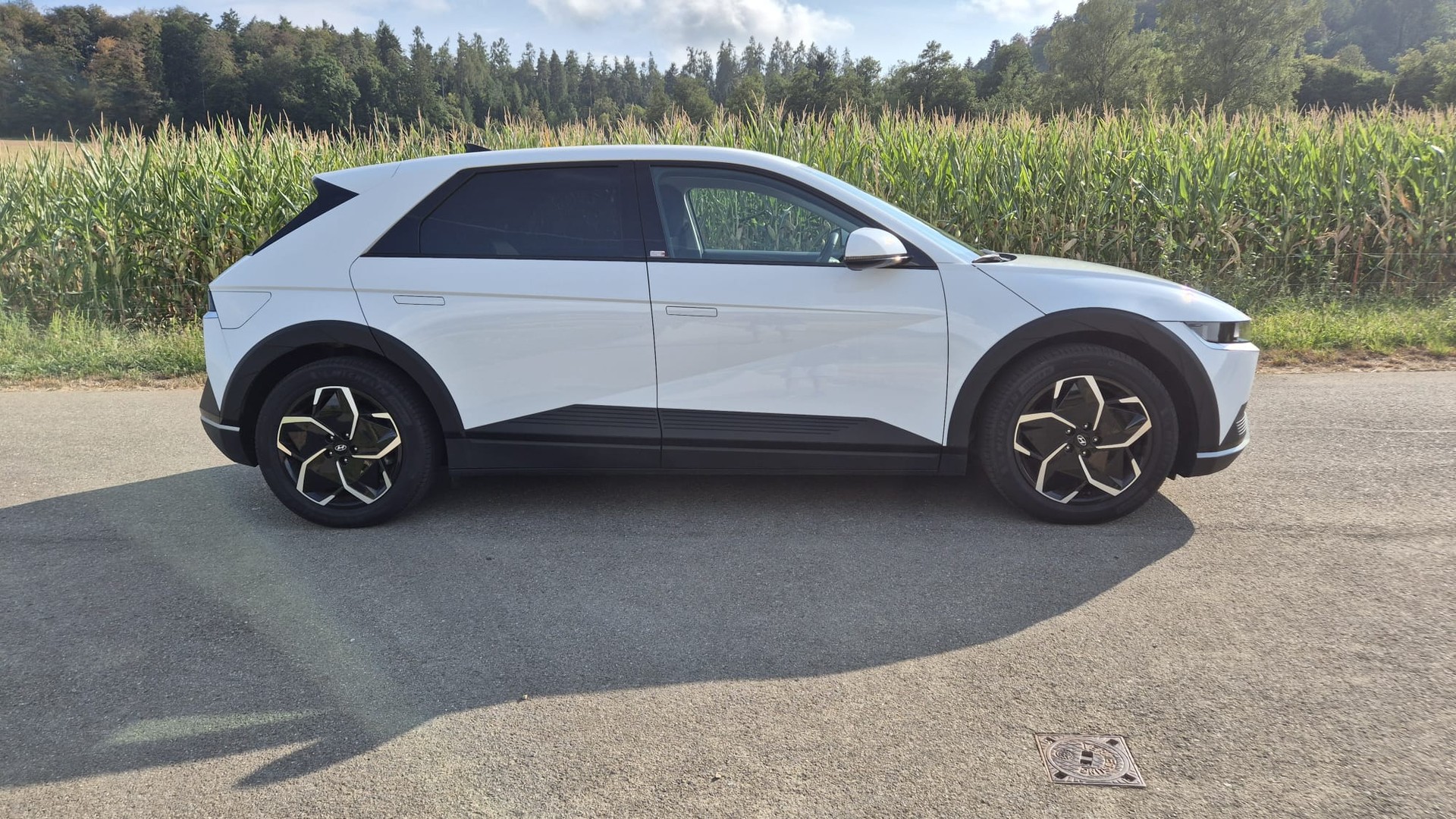 HYUNDAI Ioniq 5 77kWh Amplia 2WD-image-4