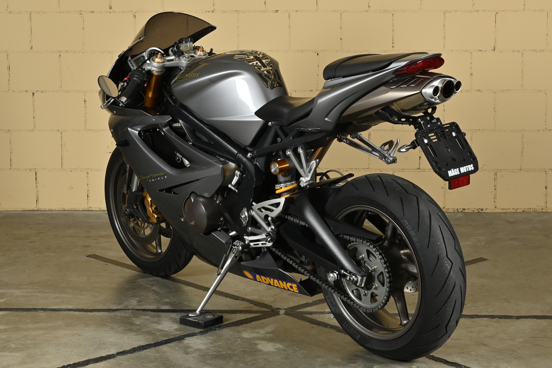 TRIUMPH Daytona 675-image-13