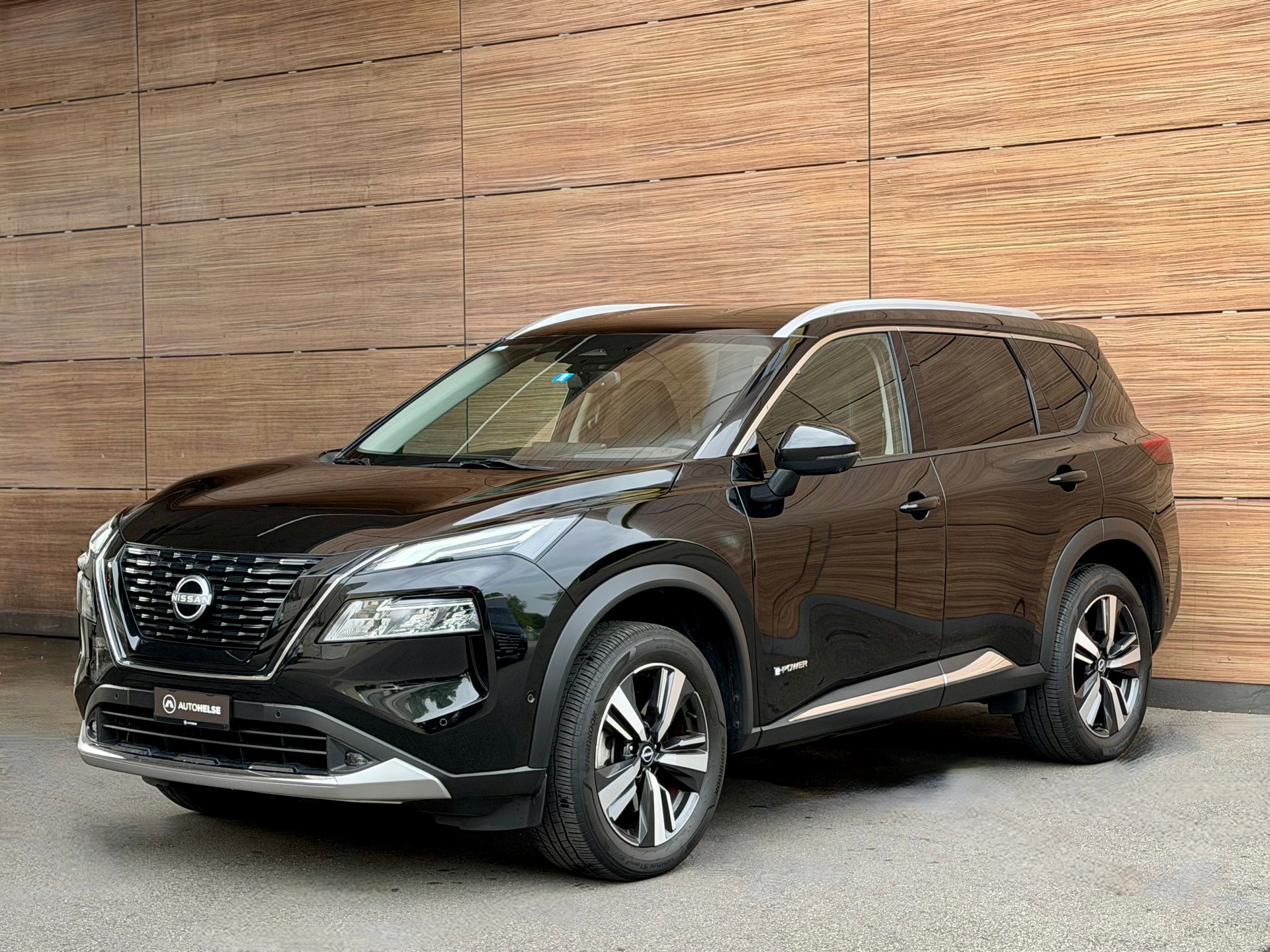 NISSAN X-Trail 1.5 VC-T e-Power 4WD 7 Sitze Tekna - 8-fach Alu - CH Fahrzeug aus 1. Hand -.-image-0