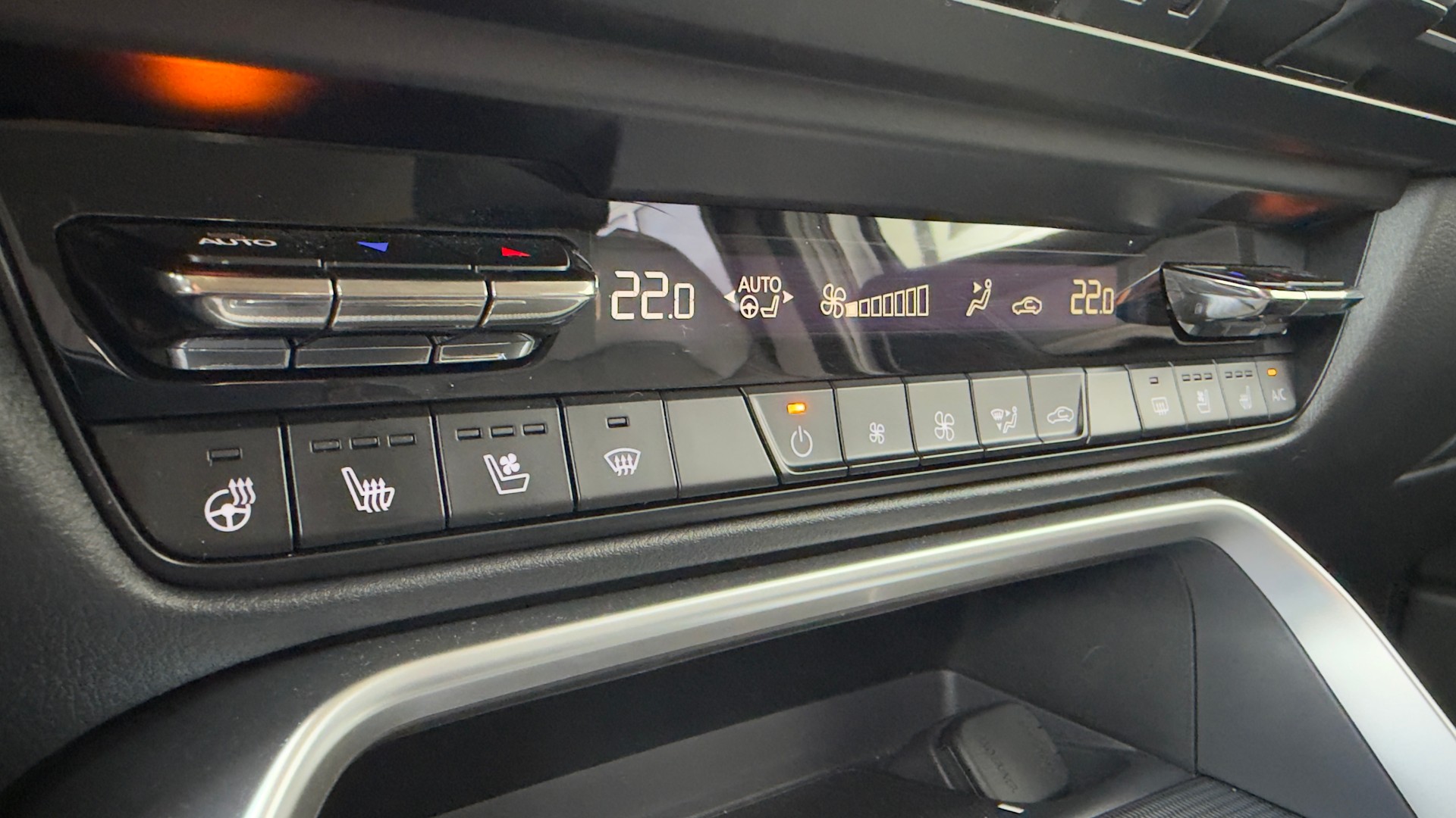 MAZDA CX-60 3.3 D Homura-image-7