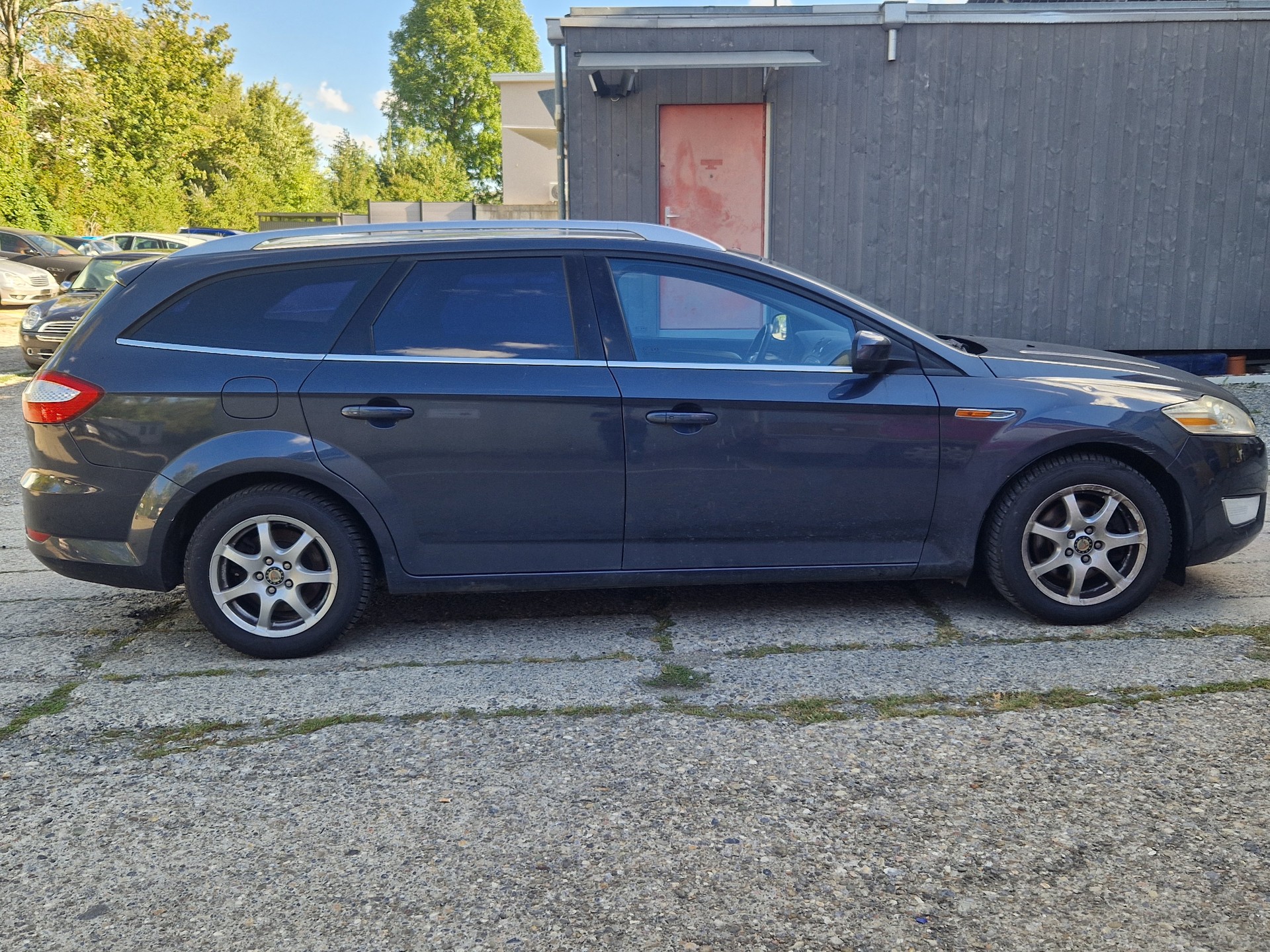 FORD Mondeo 2.5i 20V Titanium S-image-3