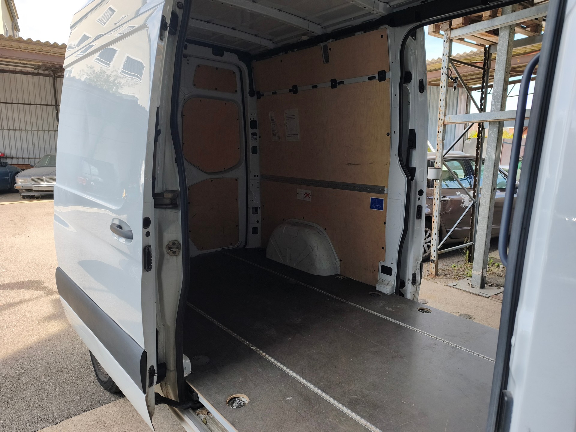 MERCEDES-BENZ Sprinter 314 CDI Standard-image-13