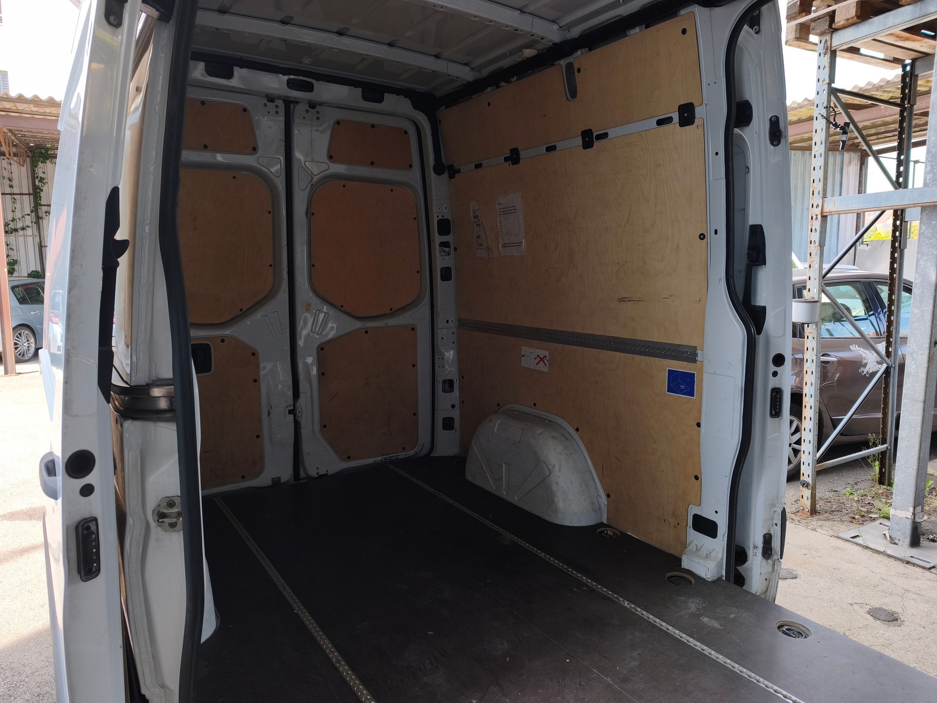 MERCEDES-BENZ Sprinter 314 CDI Standard-image-15