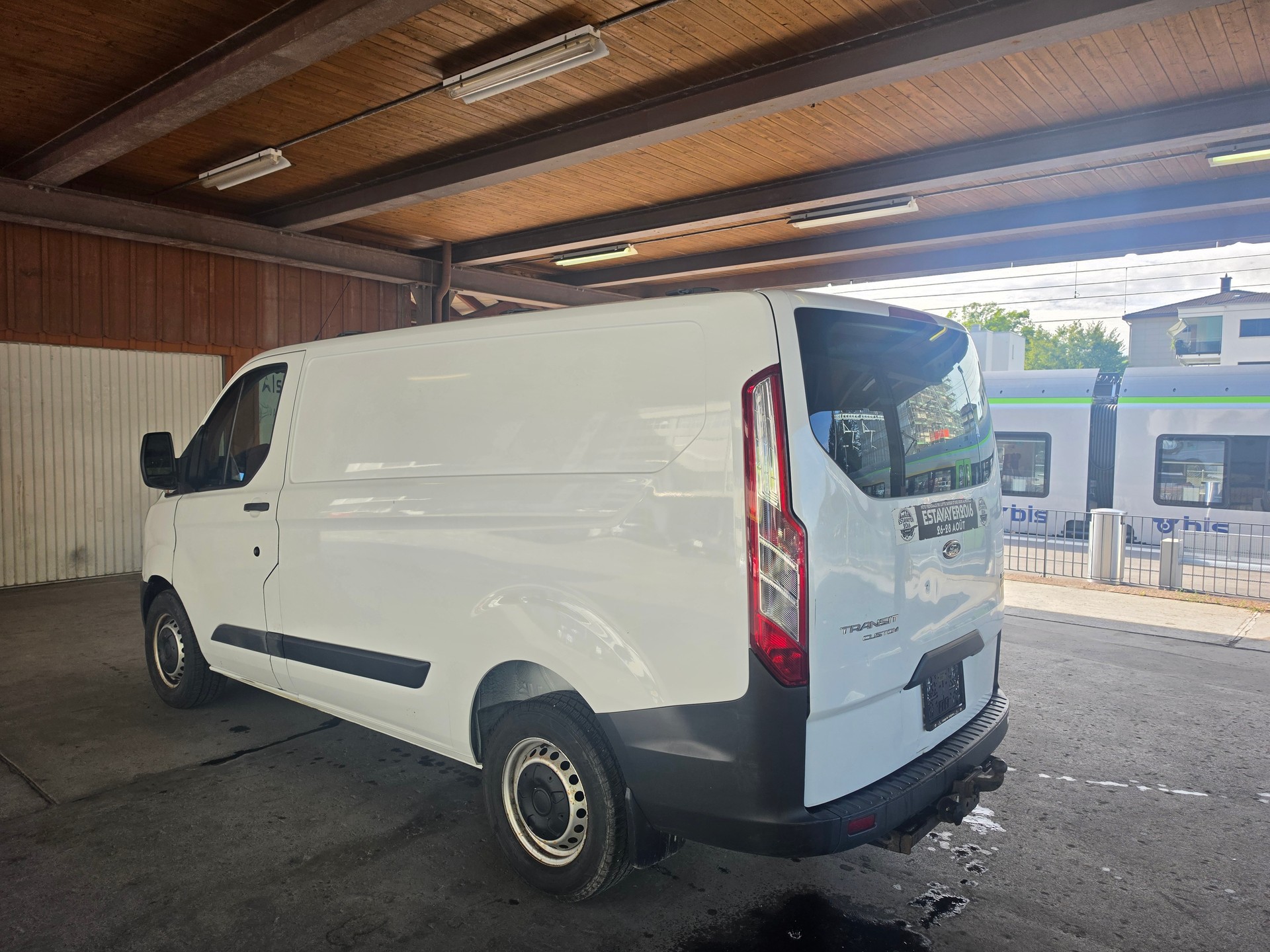FORD Transit Custom Van 250 L1H1 Level 3-image-4