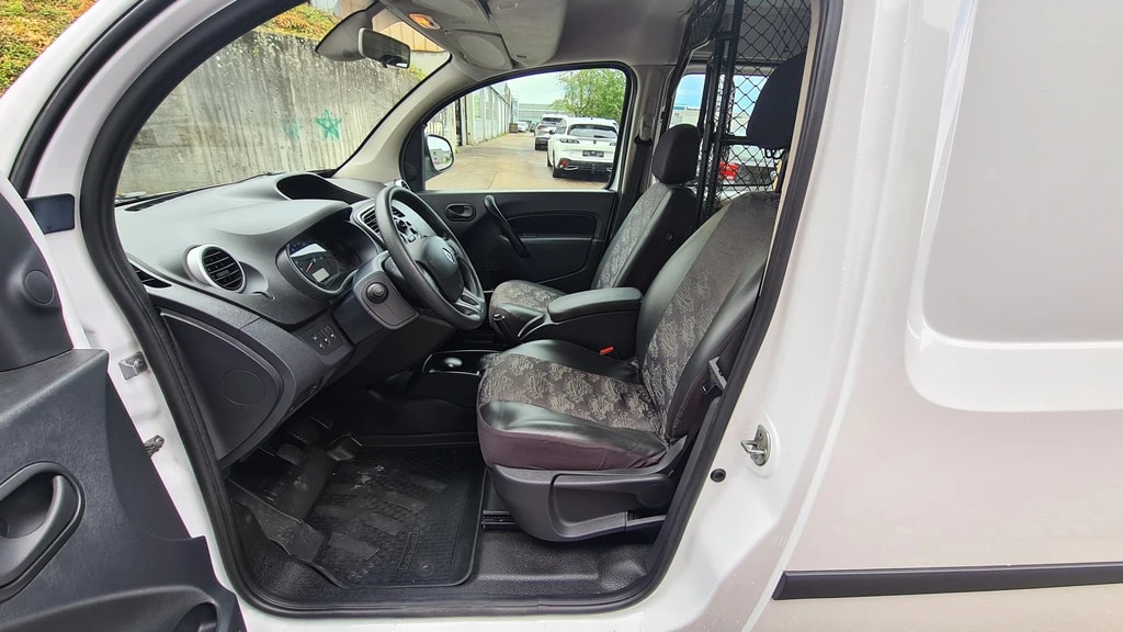 RENAULT Kangoo Medium dCi 95 ENERGY Access ** 2-Plätzer ** Klima ** Tempomat ** PDC ** Holzwerkstatt Einrichtung ** Frisch Ab MFK **-image-10