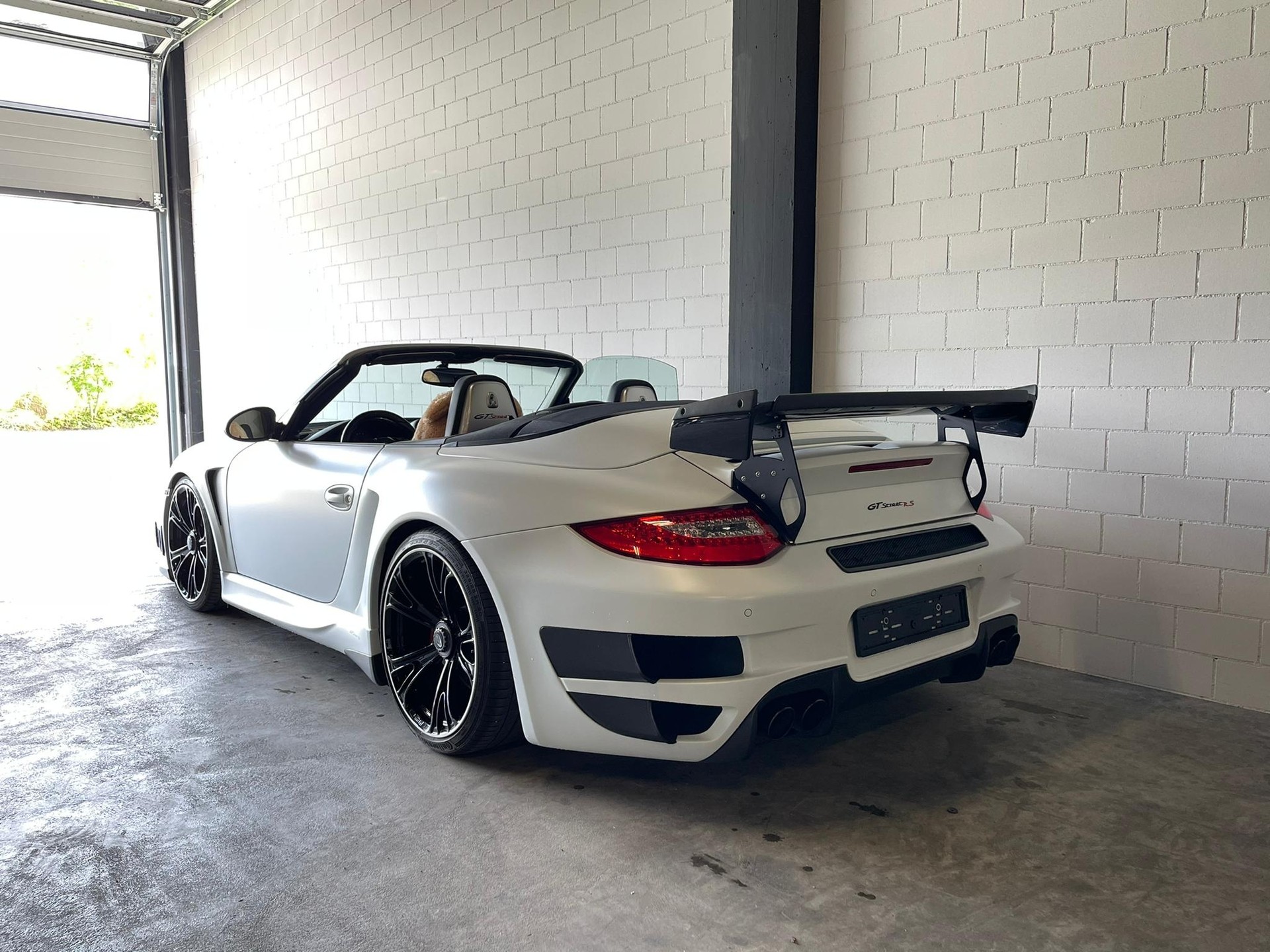 PORSCHE 911 Cabrio Turbo Tiptronic TECHART GT Street RS 660 PS-showroom-element-3