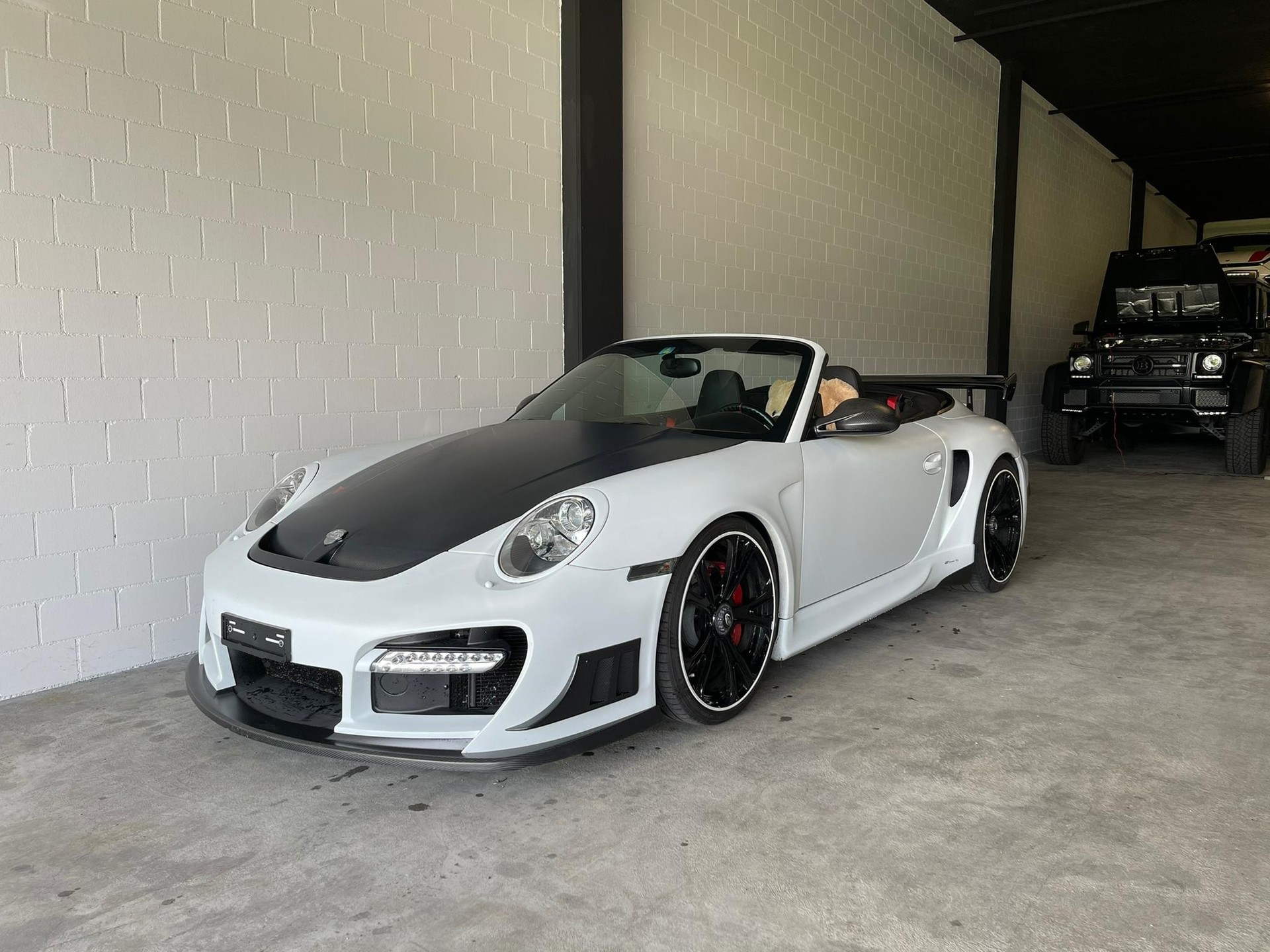 PORSCHE 911 Cabrio Turbo Tiptronic TECHART GT Street RS 660 PS-showroom-element-1