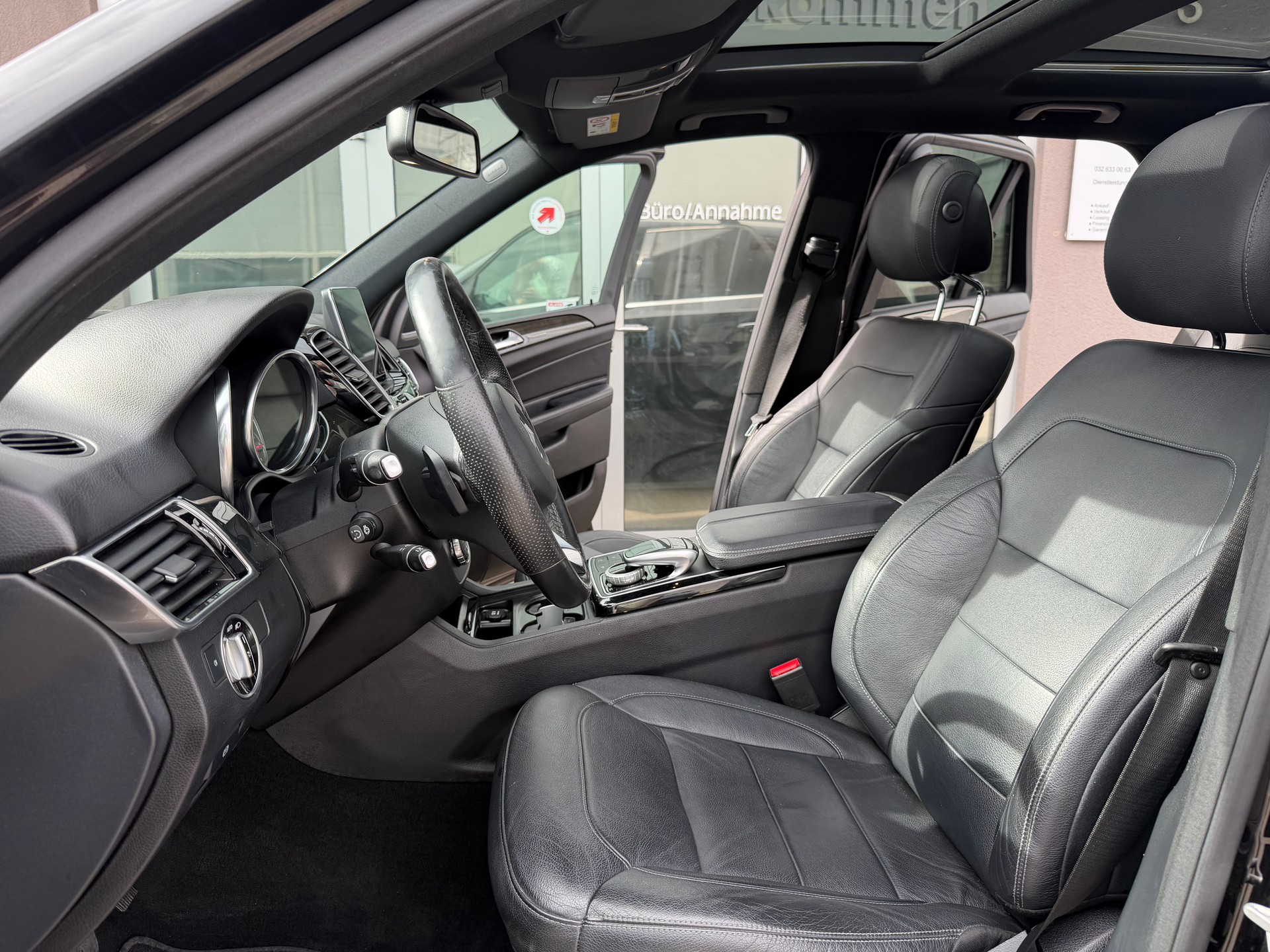 MERCEDES-BENZ GLE 500 e 4Matic 7G-Tronic-image-9