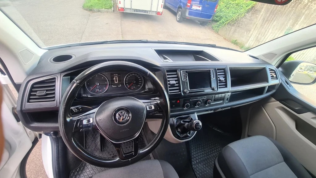 VW T6 2.0 TDI ** 150 PS ** 2-Plätzer ** Lange Version ** RF-Kamera ** Tempomat ** Klimaanlage ** DAB ** Frisch Ab MFK & Service **-image-9