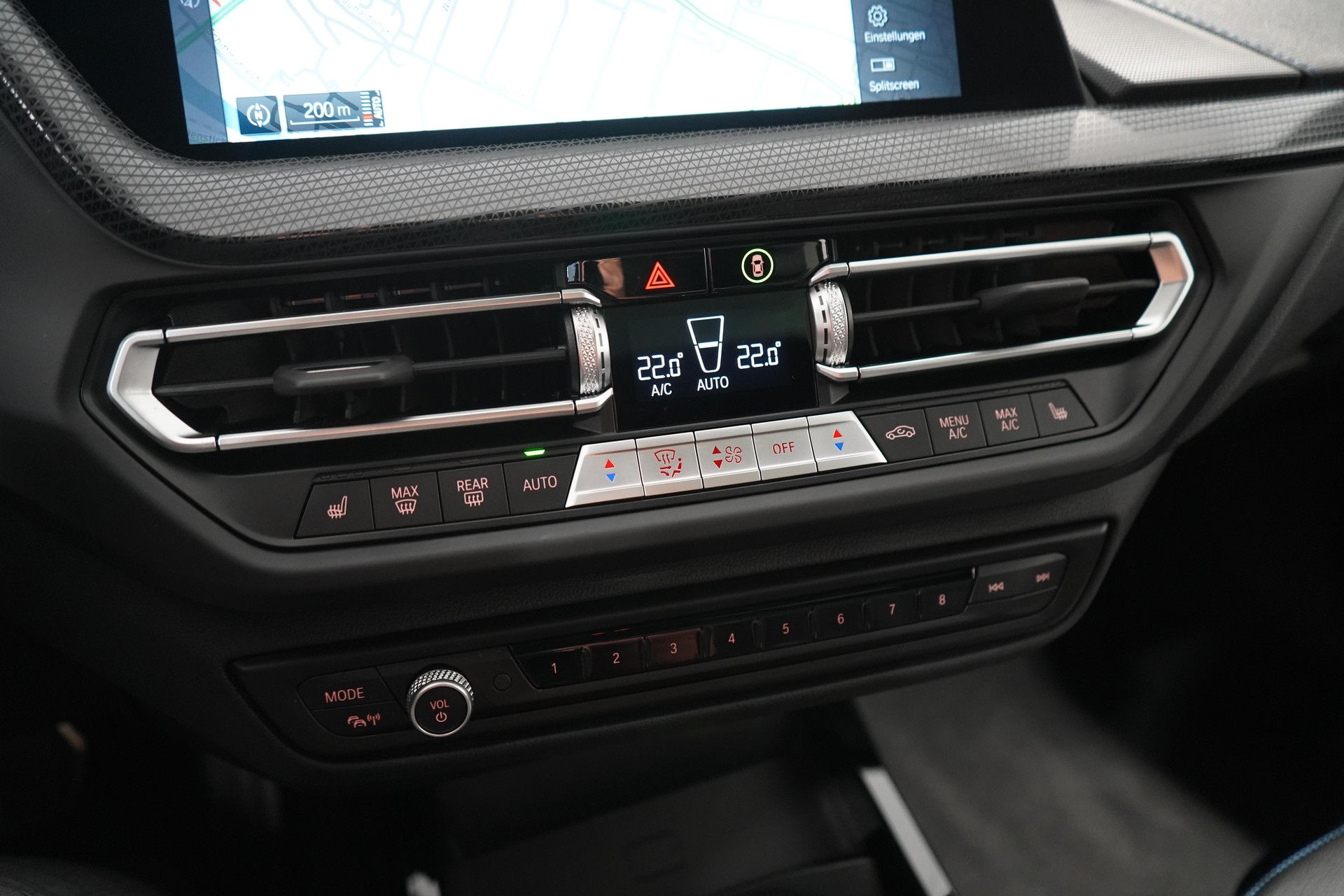 BMW 1er Reihe F40 M135i xDrive-image-11