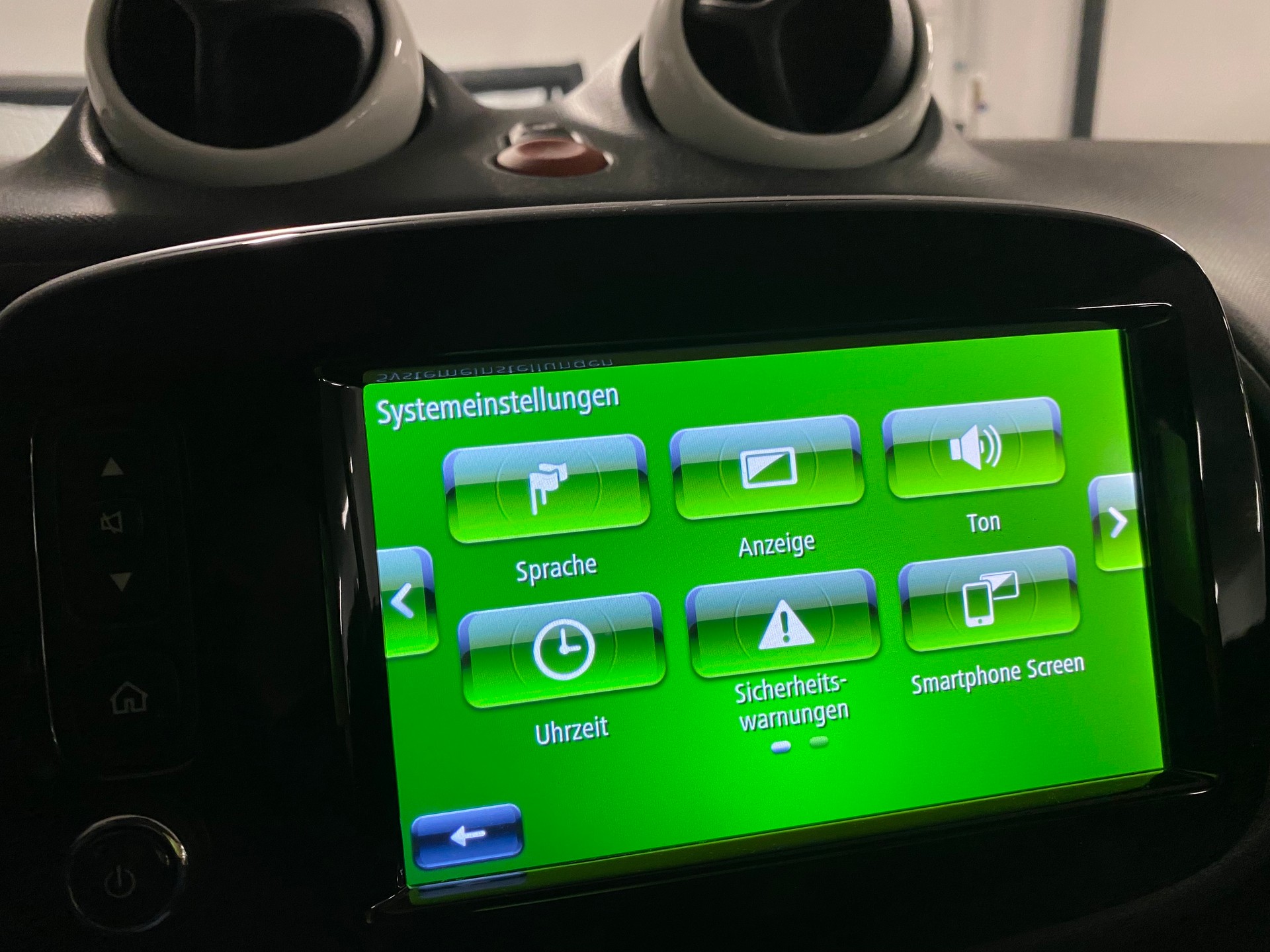 SMART forfour EQ pulse-image-10