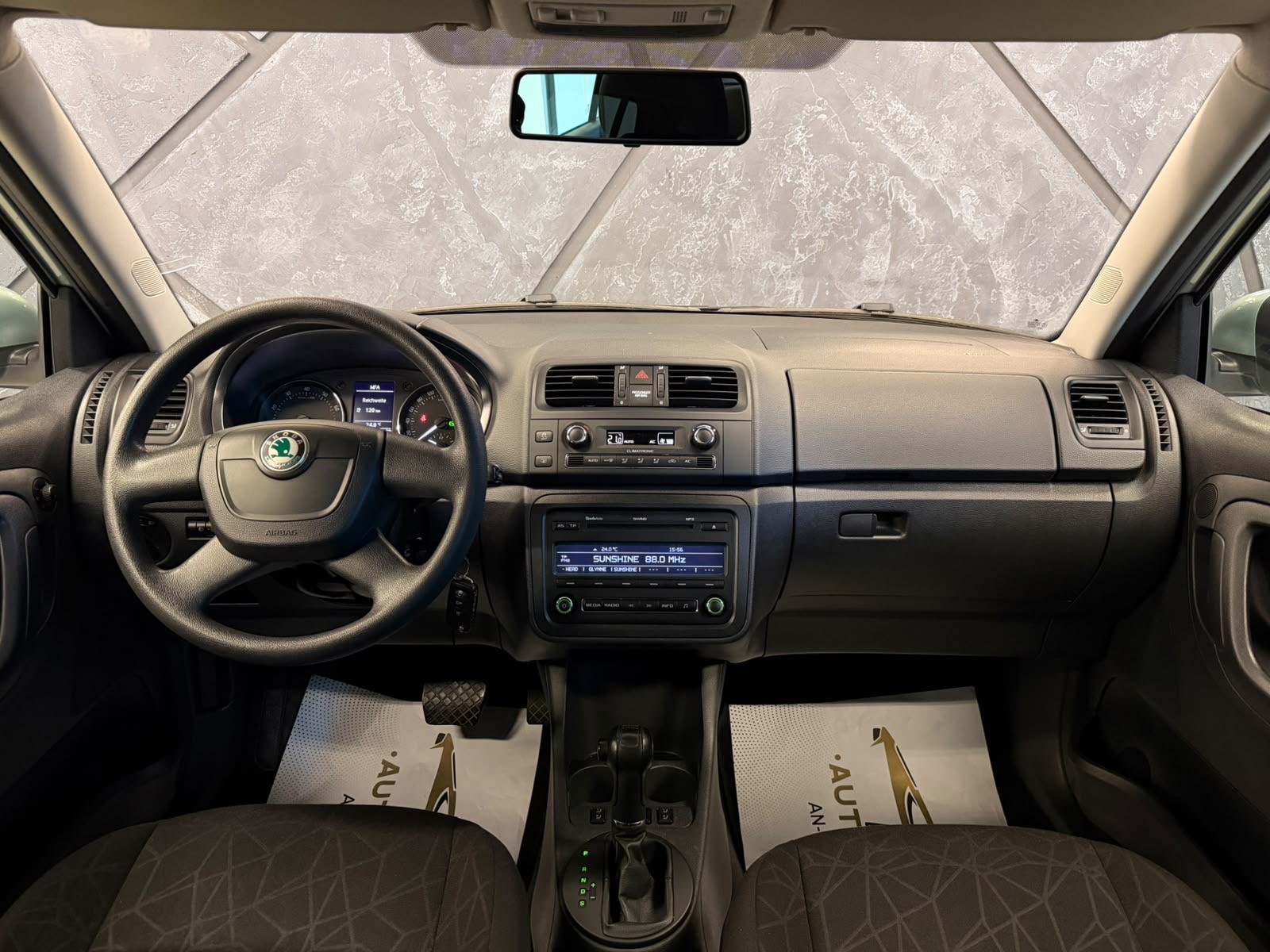 SKODA Fabia 1.2 TSI Elegance DSG-image-7
