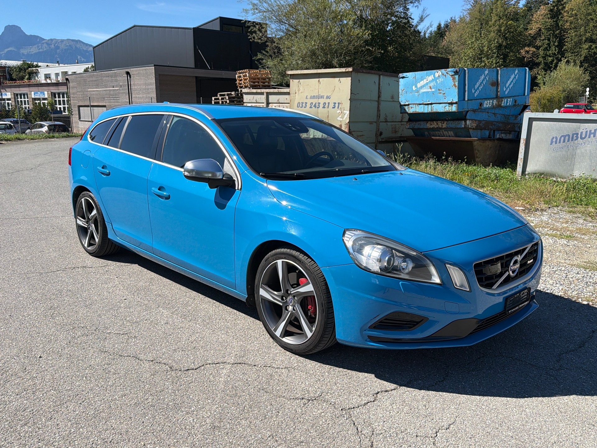 VOLVO V60 D5 AWD R-Design Geartronic-image-6