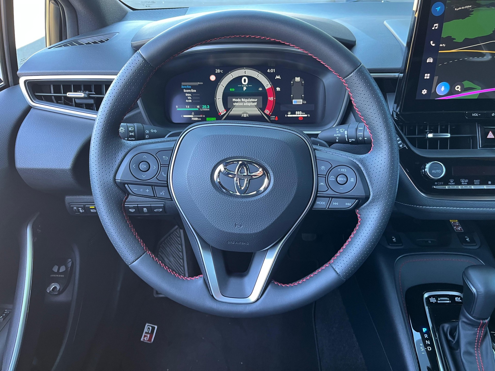 TOYOTA Corolla Touring Sports 2.0 HSD GR Sport e-CVT-image-11