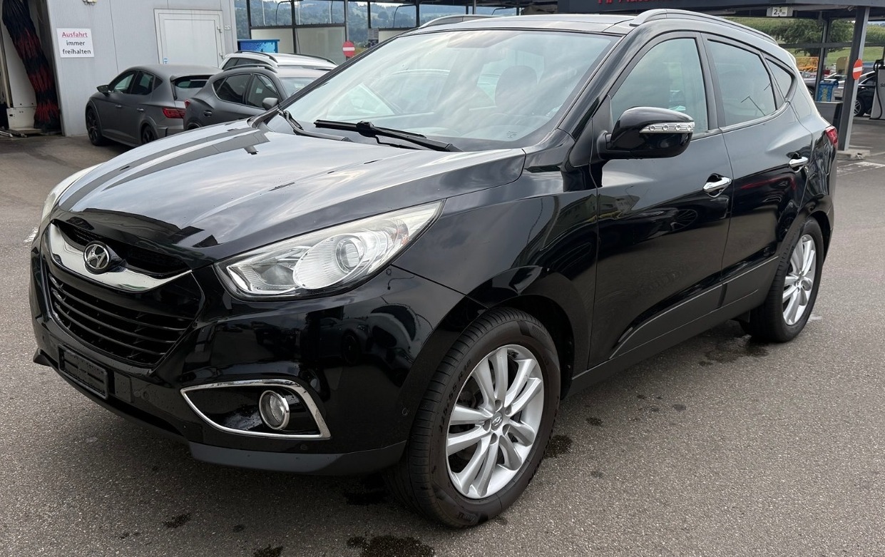 HYUNDAI 2.0 CRDi 184 Premium 4WD-image-0