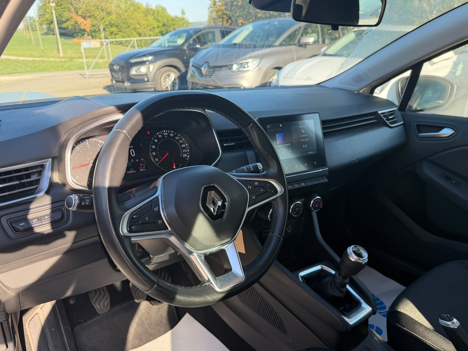 RENAULT Clio 1.0 Zen-image-7