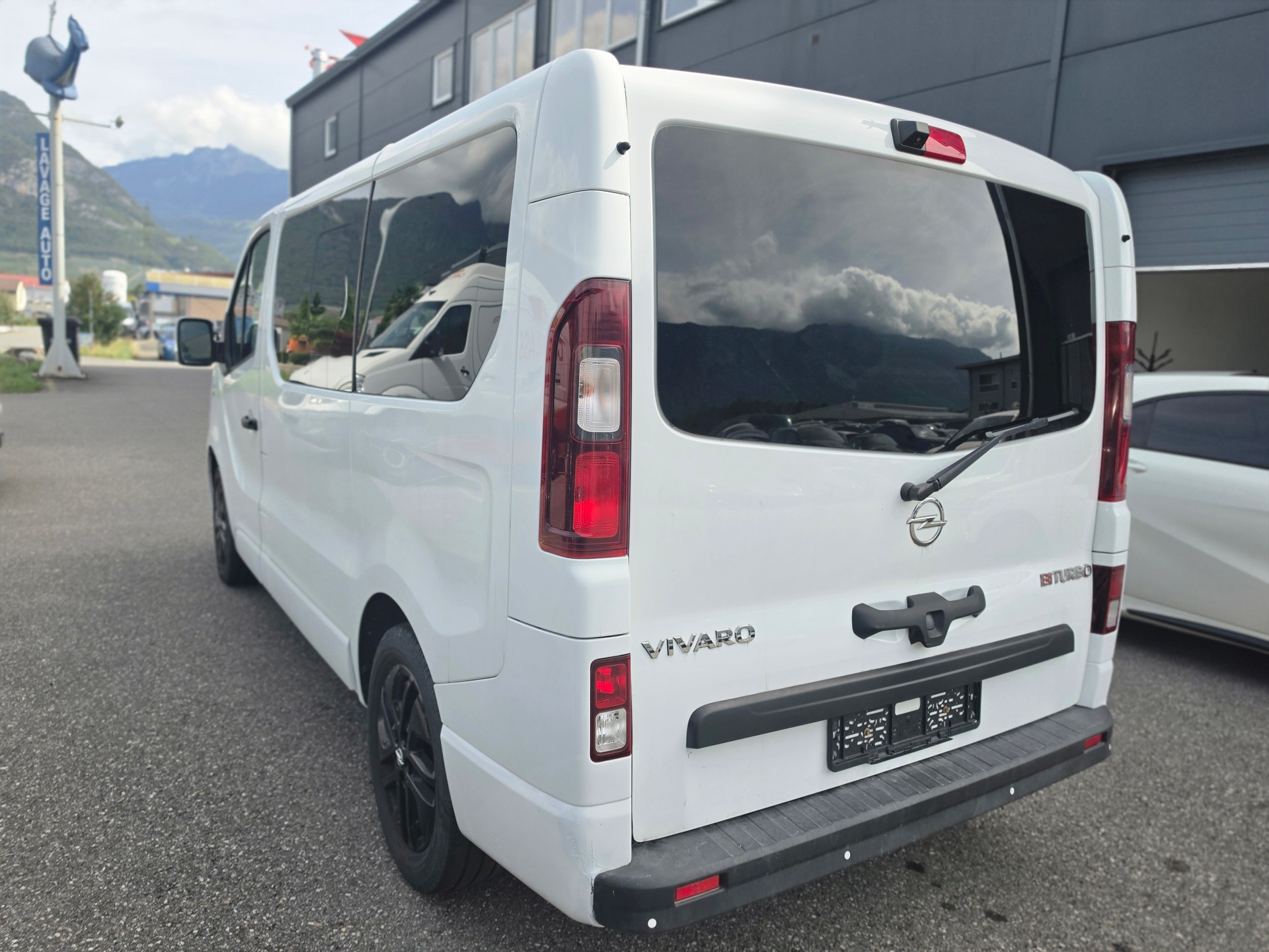 OPEL Vivaro 1.6CDTI Life 2.7t L2H1-image-5