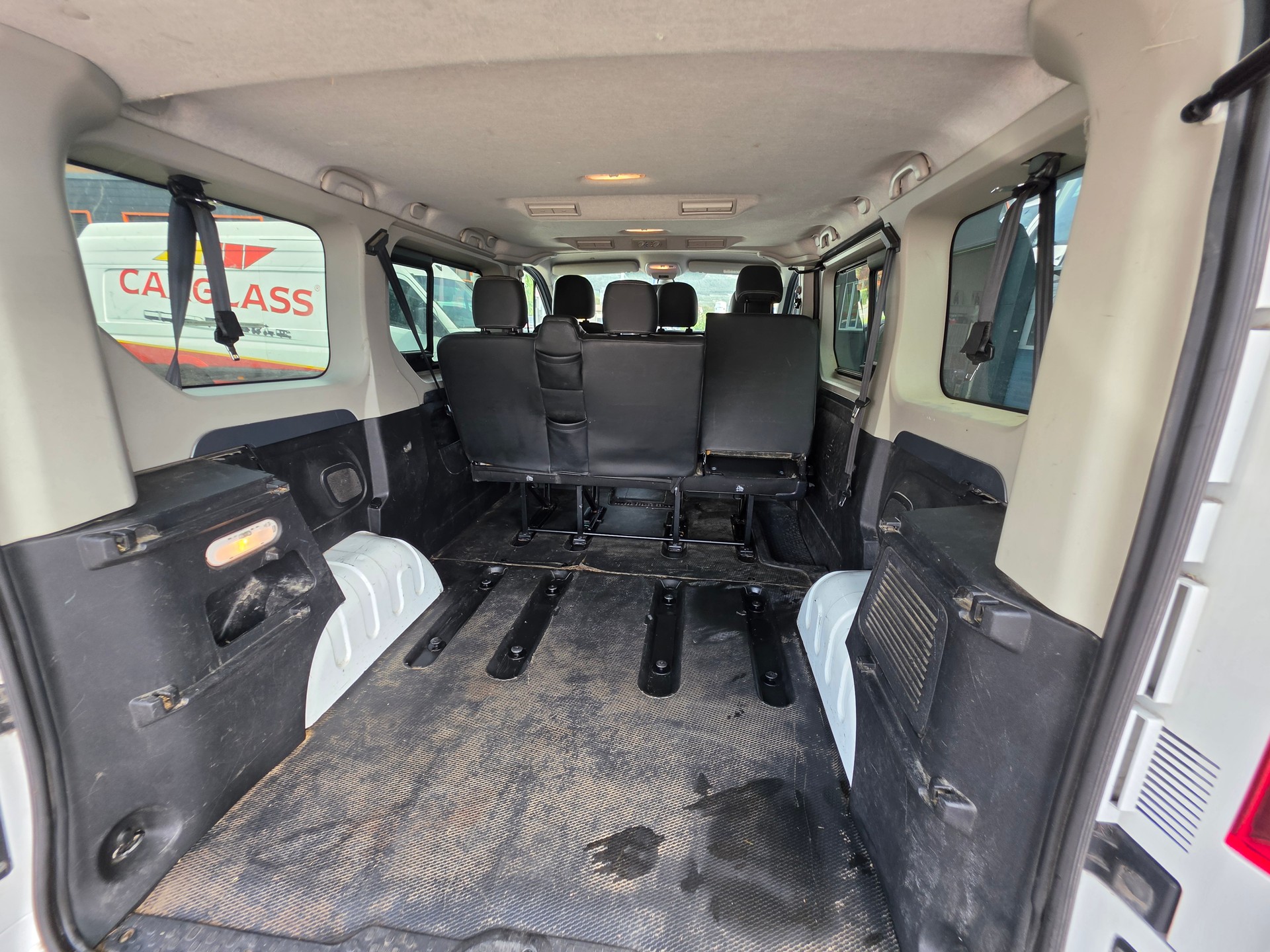 OPEL Vivaro 1.6CDTI Life 2.7t L2H1-image-6